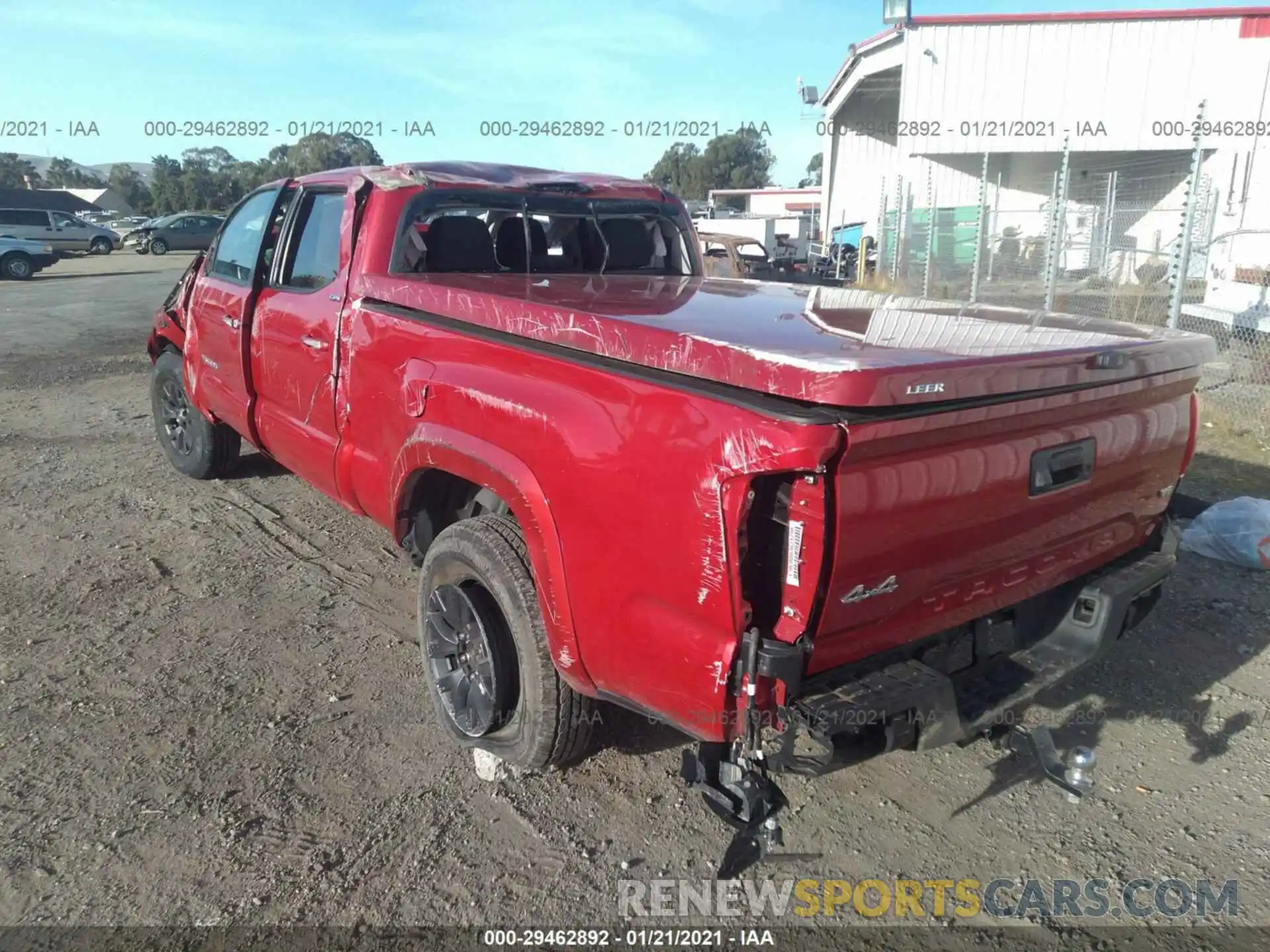 3 Фотография поврежденного автомобиля 3TMDZ5BN1LM081461 TOYOTA TACOMA 4WD 2020