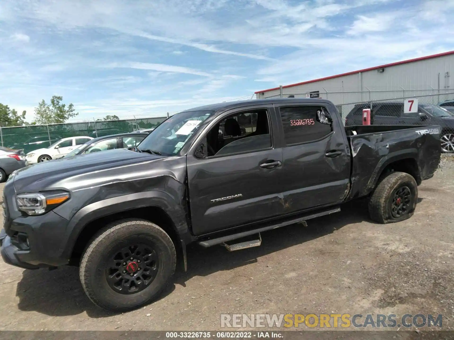 6 Photograph of a damaged car 3TMDZ5BN1LM088183 TOYOTA TACOMA 4WD 2020