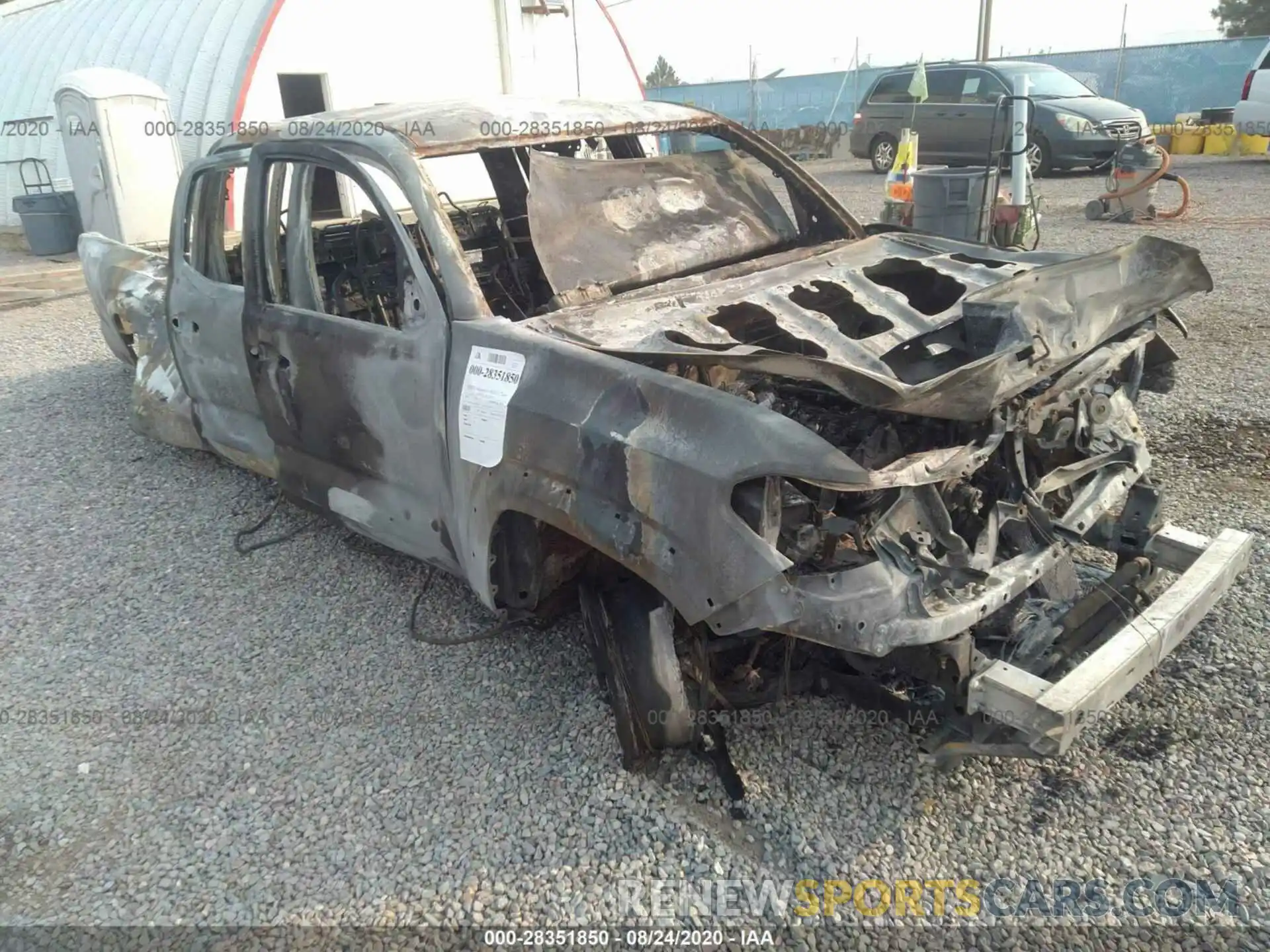 1 Photograph of a damaged car 3TMDZ5BN1LM093108 TOYOTA TACOMA 4WD 2020