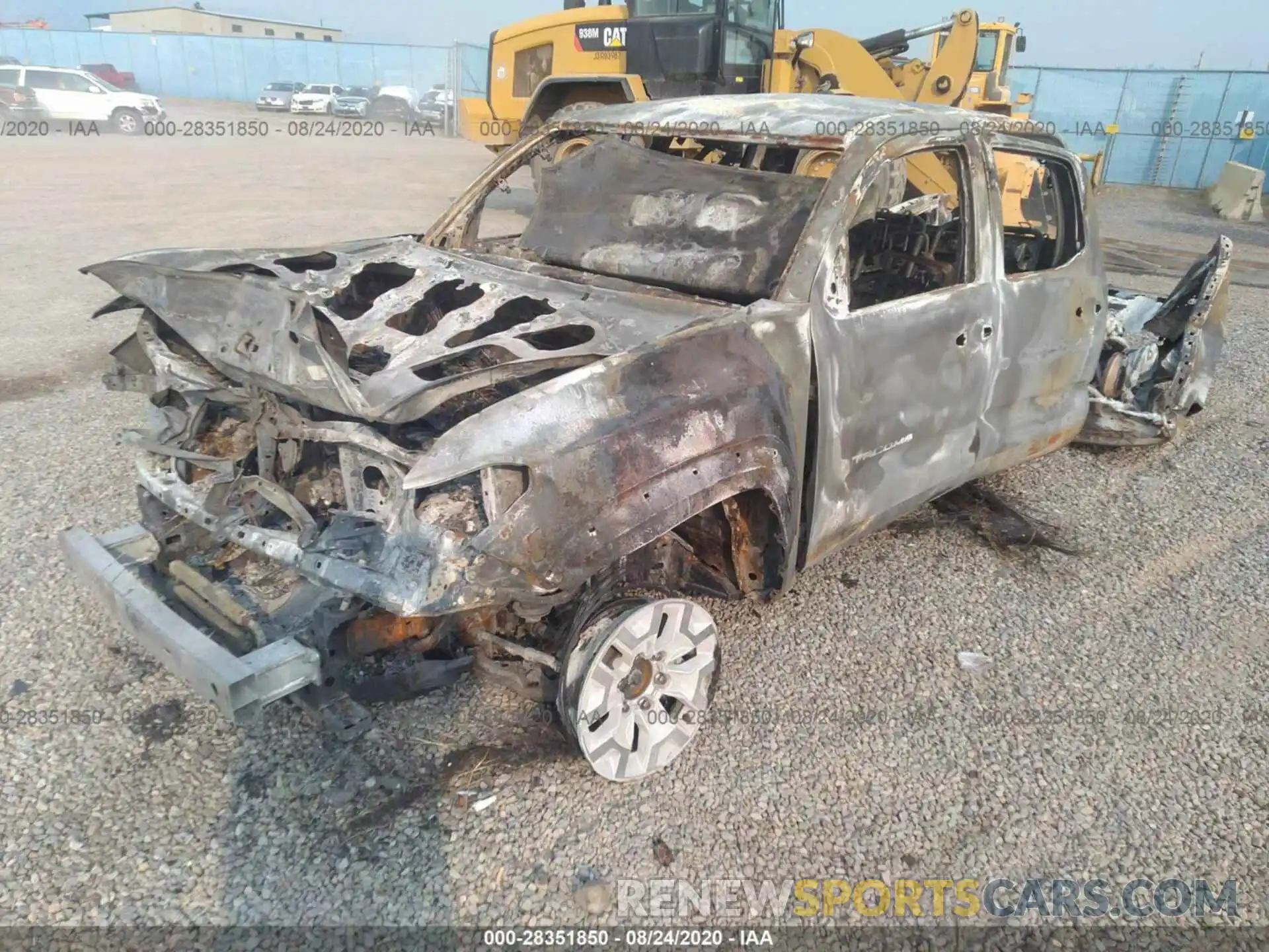 2 Photograph of a damaged car 3TMDZ5BN1LM093108 TOYOTA TACOMA 4WD 2020