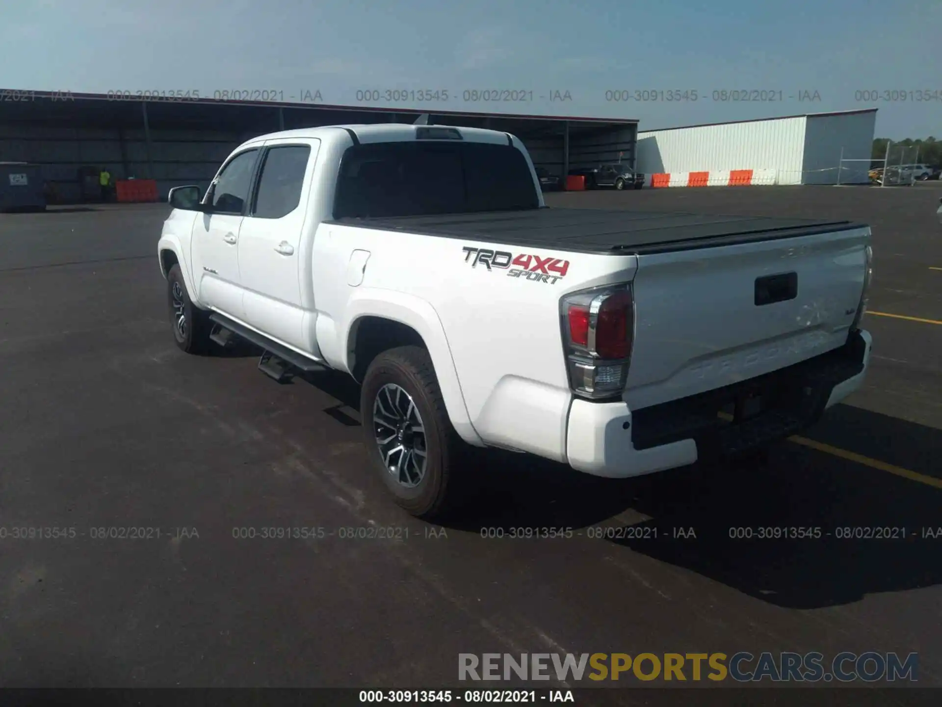 3 Photograph of a damaged car 3TMDZ5BN2LM085972 TOYOTA TACOMA 4WD 2020