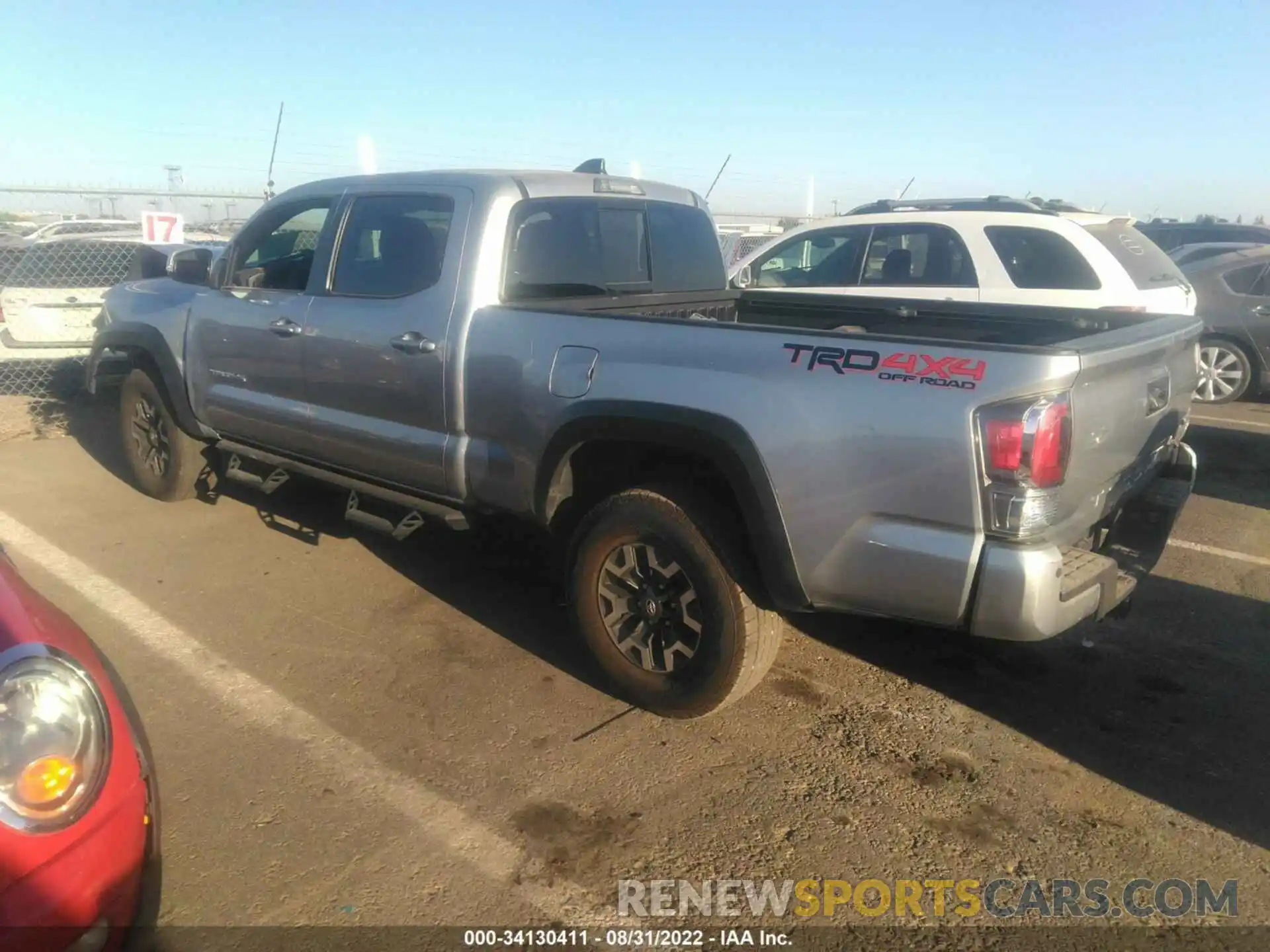 3 Photograph of a damaged car 3TMDZ5BN2LM089679 TOYOTA TACOMA 4WD 2020