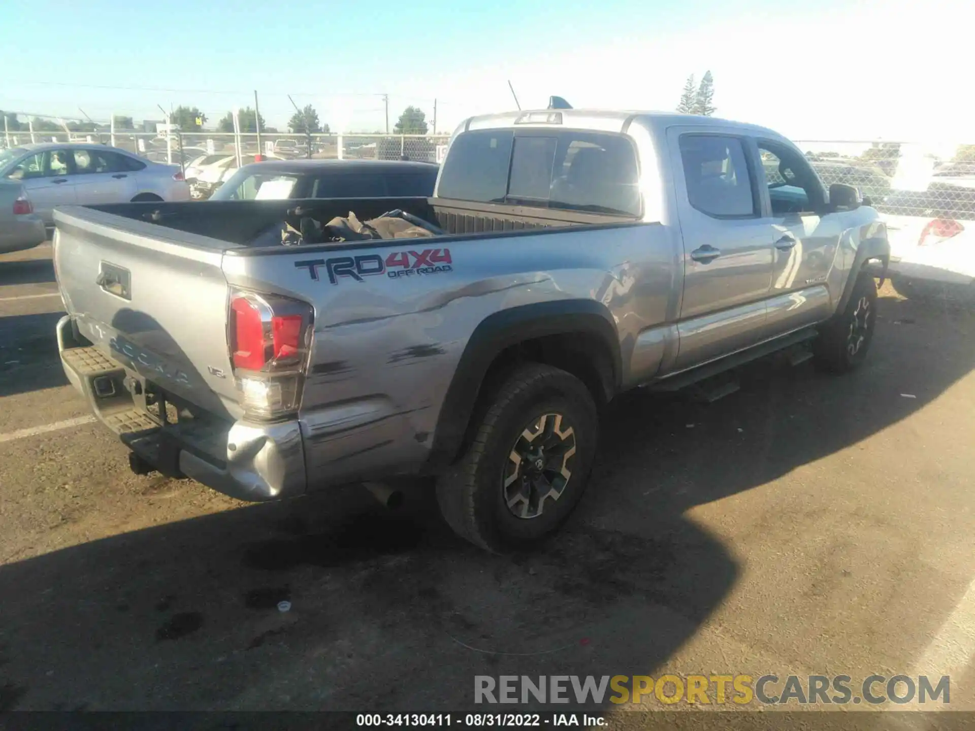 4 Photograph of a damaged car 3TMDZ5BN2LM089679 TOYOTA TACOMA 4WD 2020