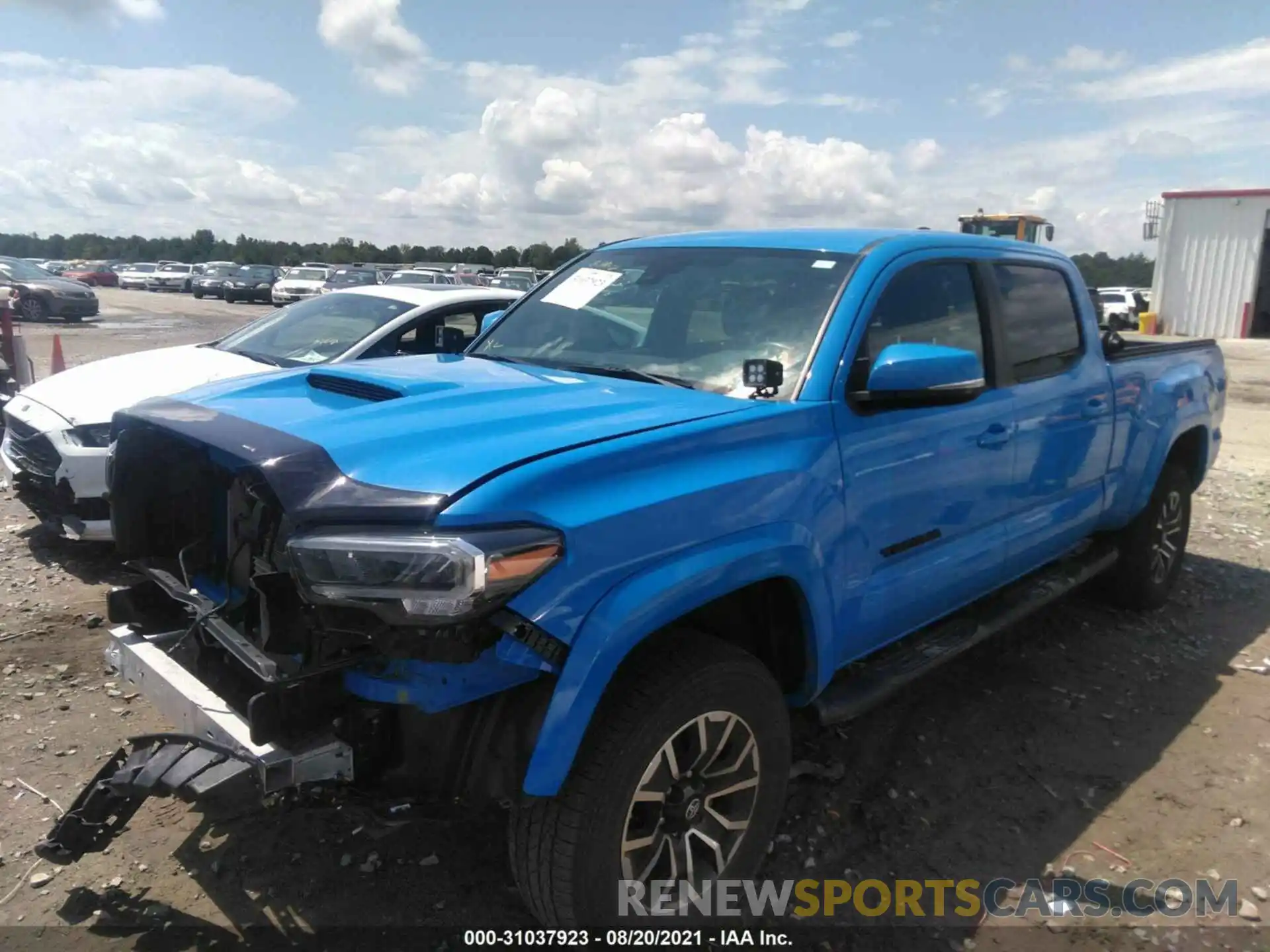 2 Фотография поврежденного автомобиля 3TMDZ5BN2LM089925 TOYOTA TACOMA 4WD 2020