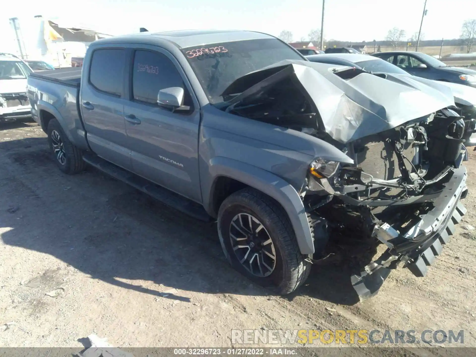 1 Photograph of a damaged car 3TMDZ5BN2LM092209 TOYOTA TACOMA 4WD 2020