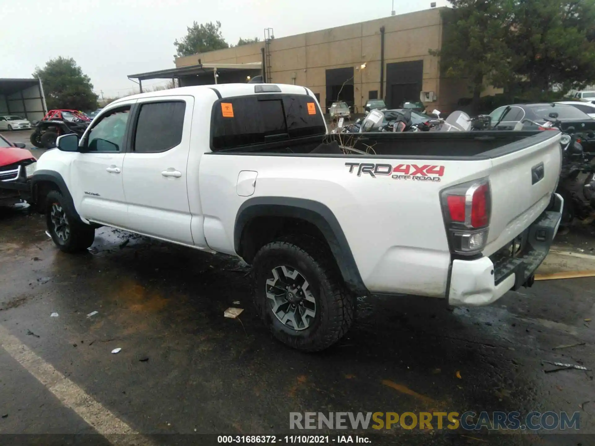 3 Photograph of a damaged car 3TMDZ5BN2LM097426 TOYOTA TACOMA 4WD 2020