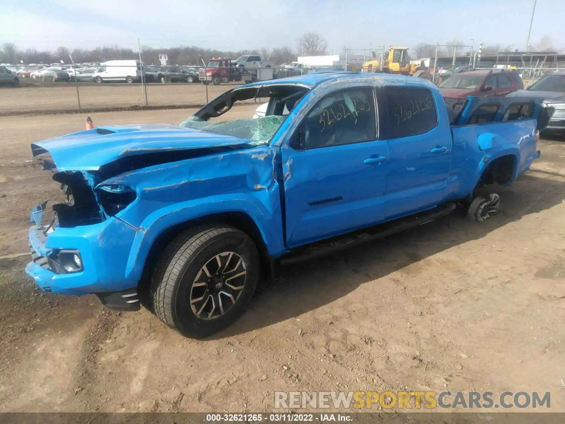 2 Photograph of a damaged car 3TMDZ5BN3LM080330 TOYOTA TACOMA 4WD 2020