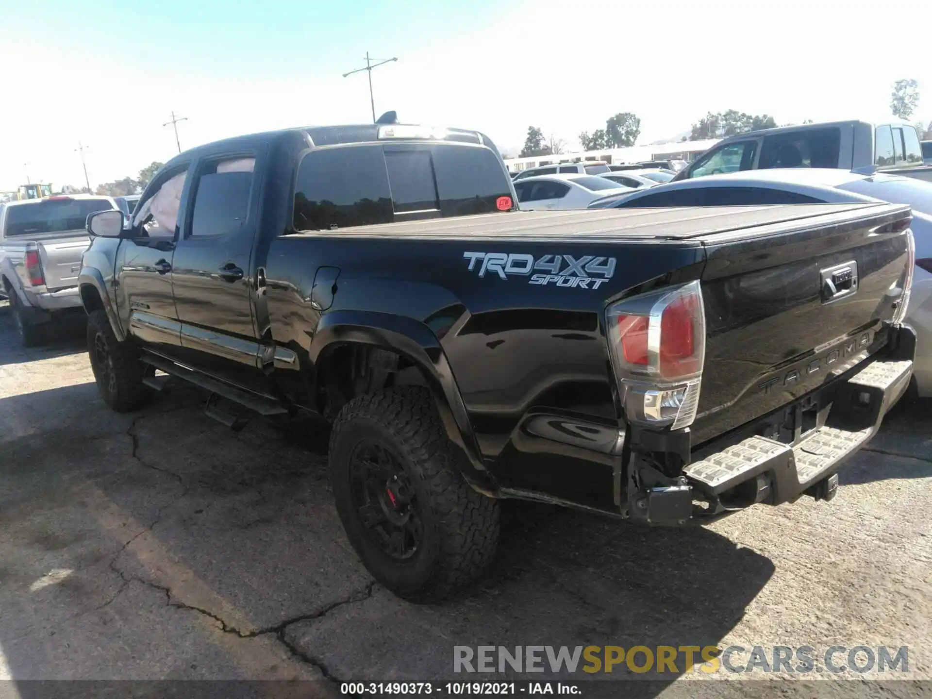 3 Фотография поврежденного автомобиля 3TMDZ5BN3LM092266 TOYOTA TACOMA 4WD 2020