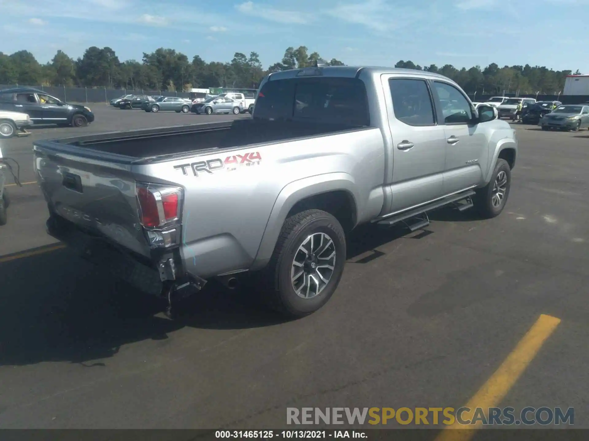 4 Photograph of a damaged car 3TMDZ5BN4LM084192 TOYOTA TACOMA 4WD 2020