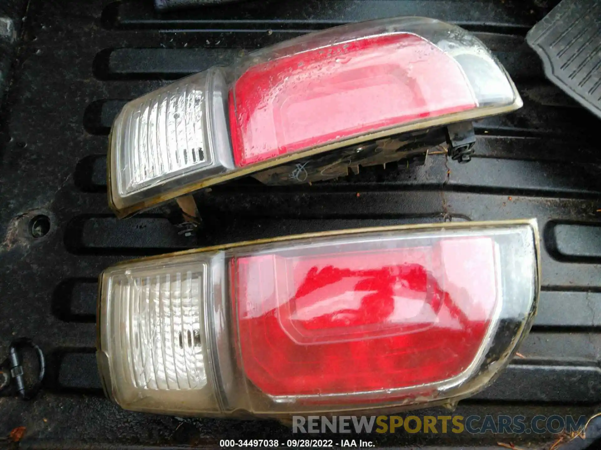 12 Photograph of a damaged car 3TMDZ5BN4LM087822 TOYOTA TACOMA 4WD 2020