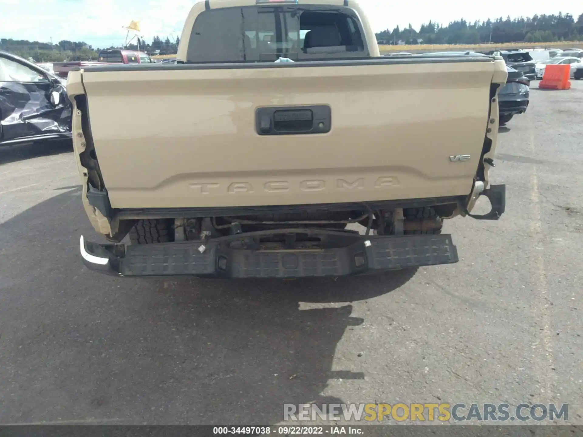 6 Photograph of a damaged car 3TMDZ5BN4LM087822 TOYOTA TACOMA 4WD 2020