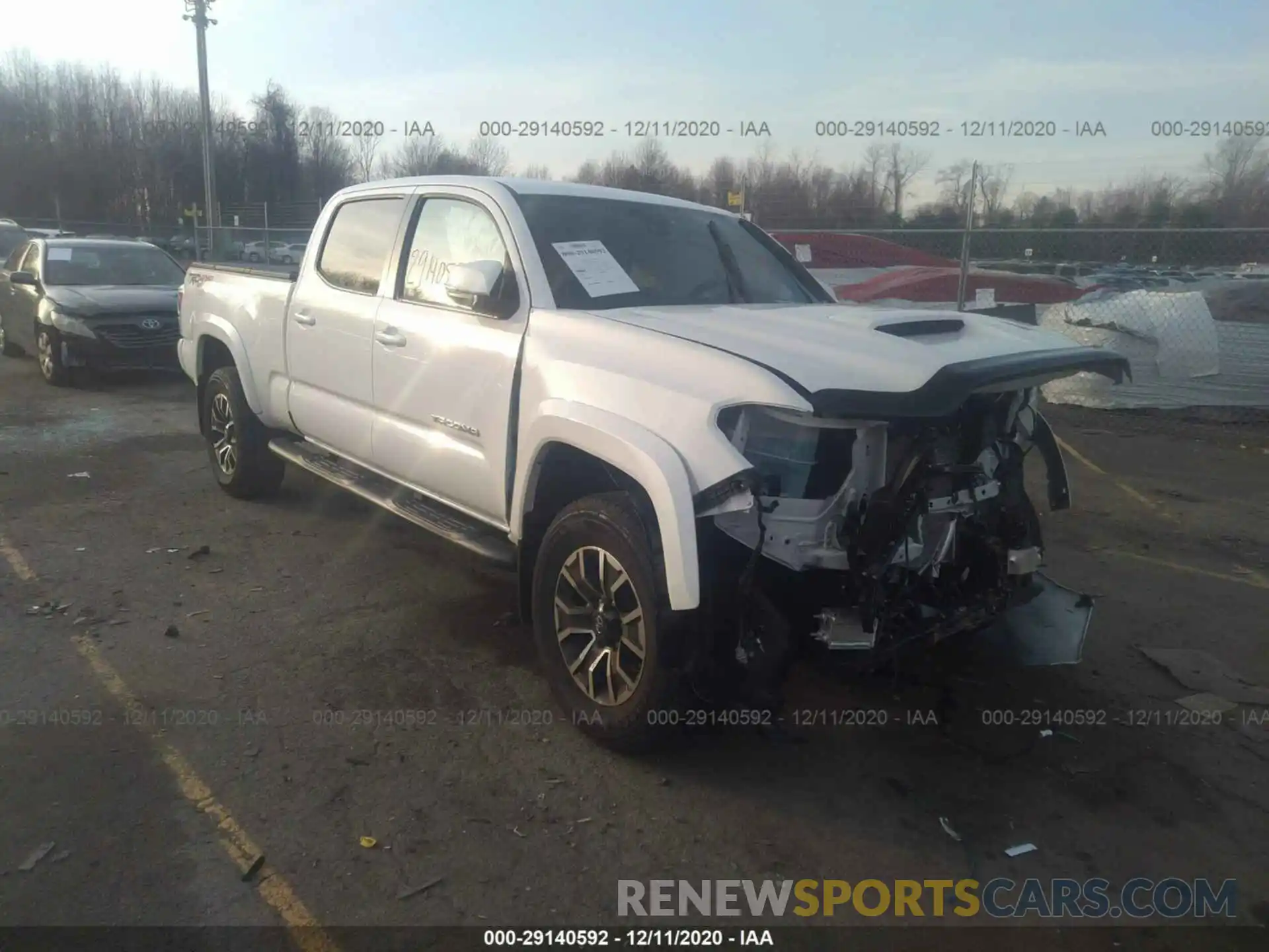 1 Photograph of a damaged car 3TMDZ5BN4LM090610 TOYOTA TACOMA 4WD 2020