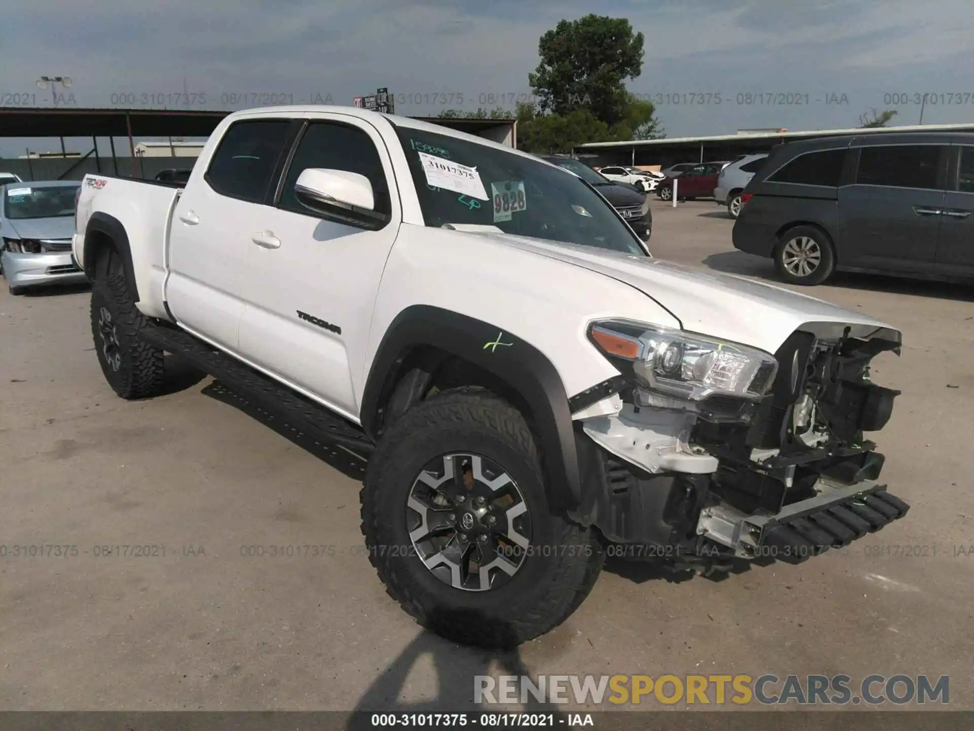 1 Photograph of a damaged car 3TMDZ5BN4LM092406 TOYOTA TACOMA 4WD 2020