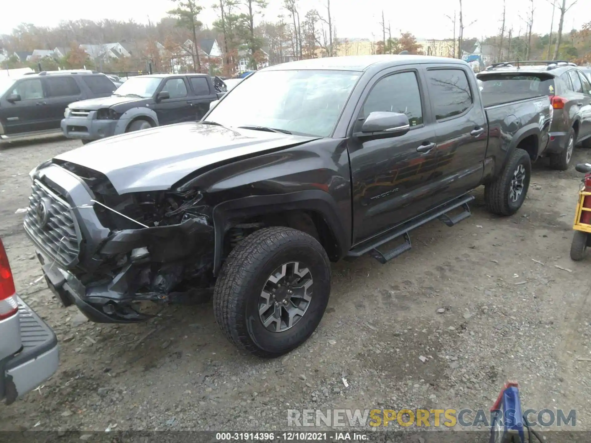 2 Photograph of a damaged car 3TMDZ5BN5LM081902 TOYOTA TACOMA 4WD 2020