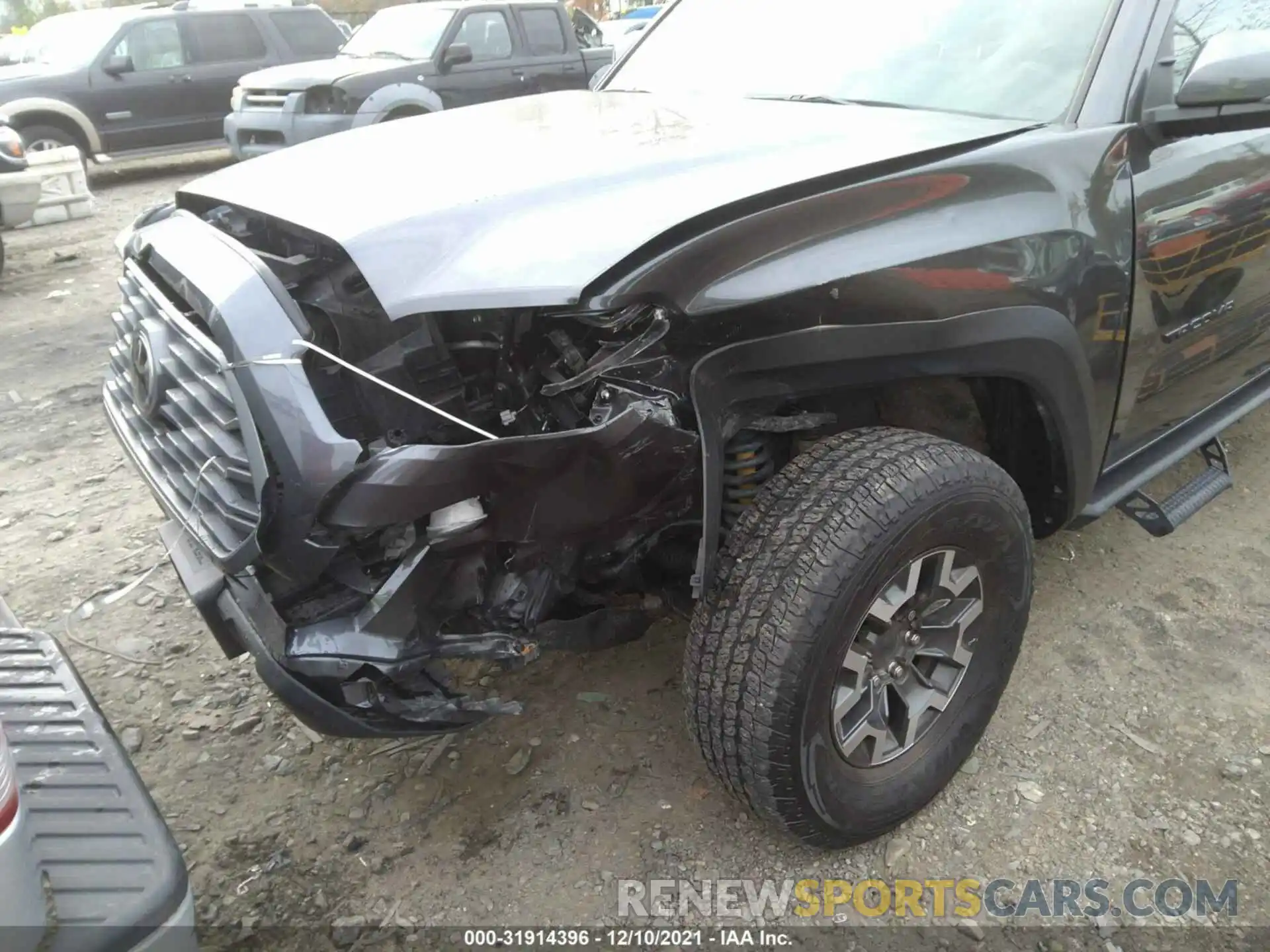 6 Photograph of a damaged car 3TMDZ5BN5LM081902 TOYOTA TACOMA 4WD 2020