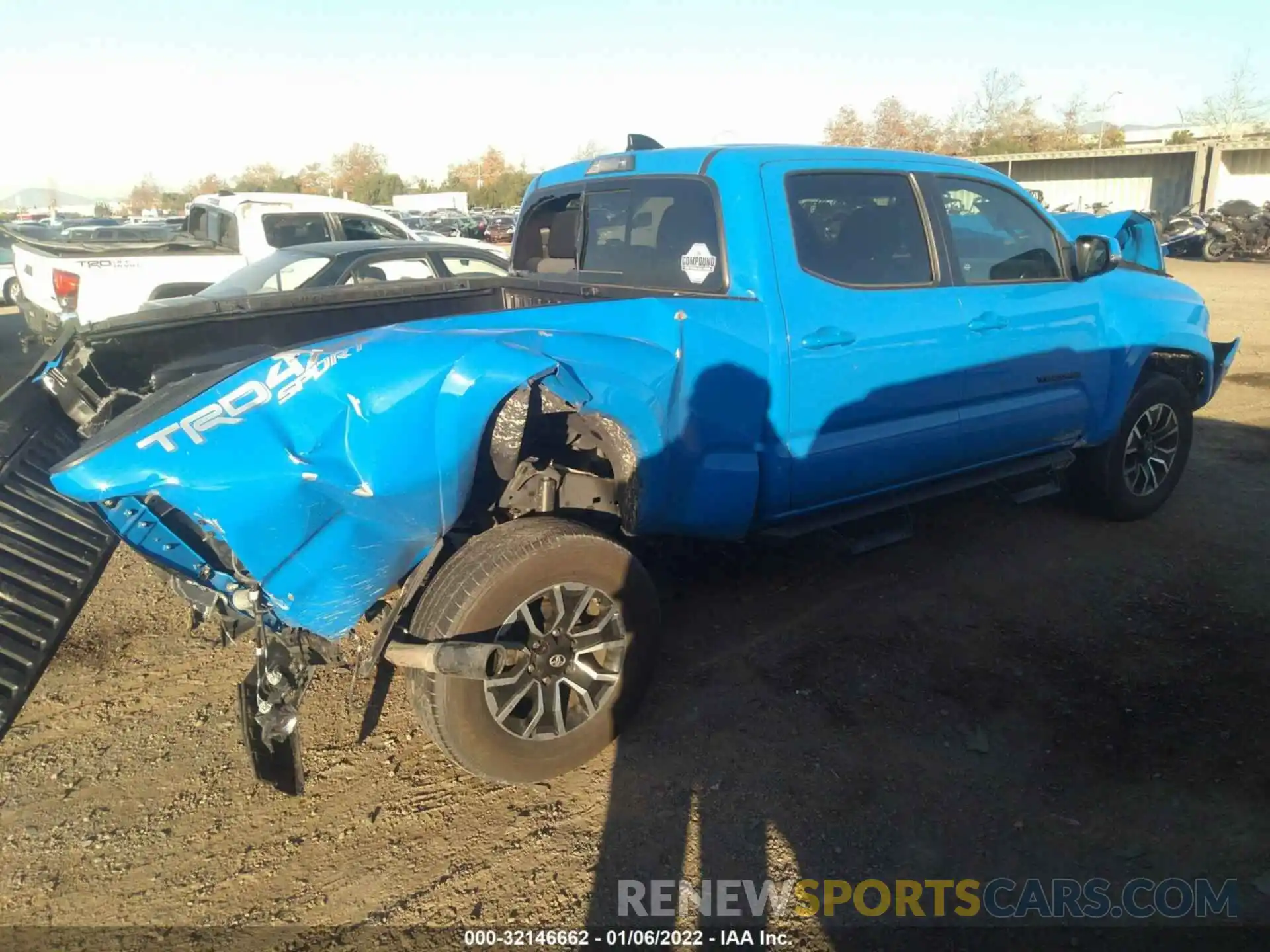 4 Photograph of a damaged car 3TMDZ5BN5LM083729 TOYOTA TACOMA 4WD 2020