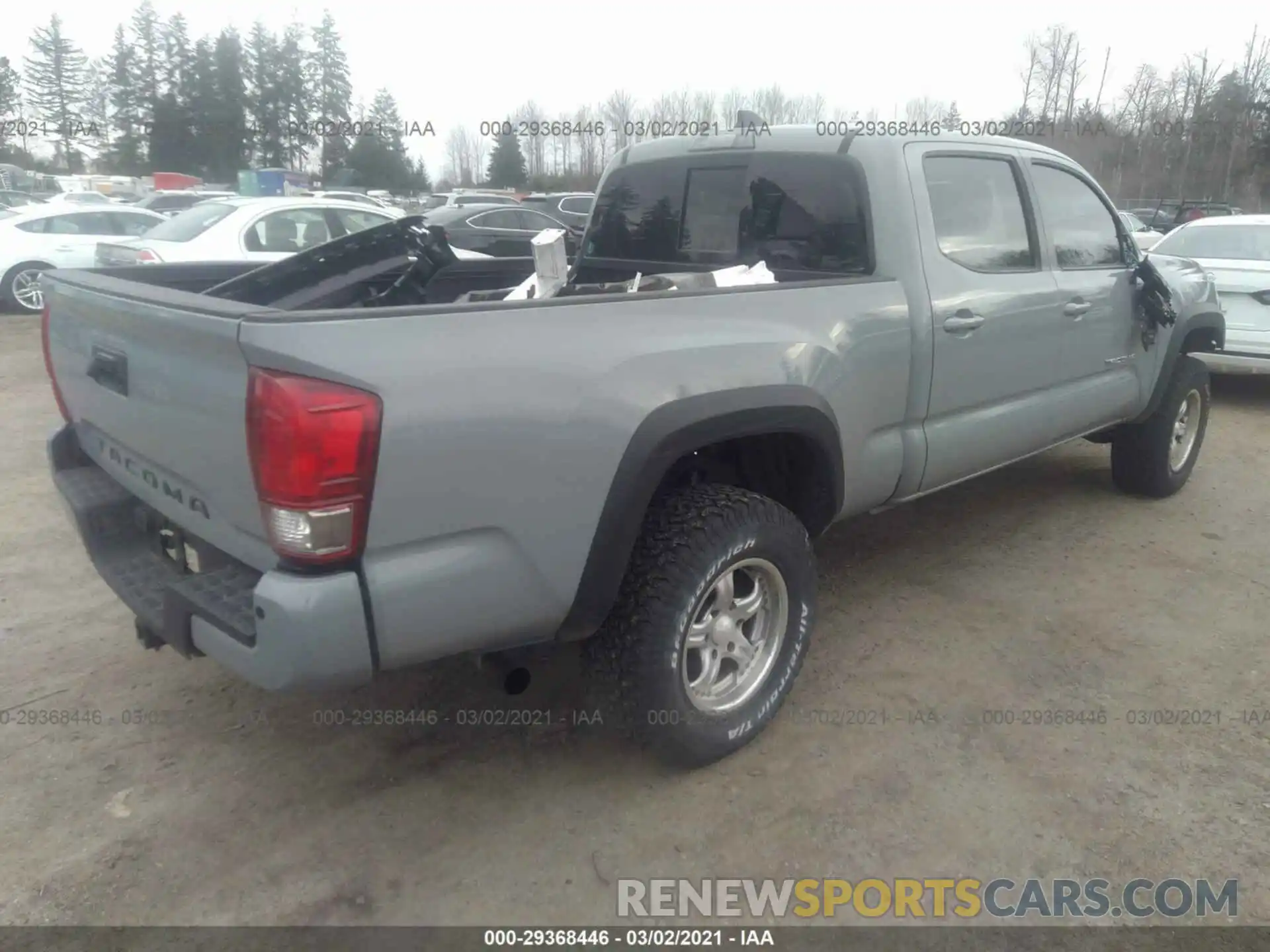 4 Photograph of a damaged car 3TMDZ5BN5LM086260 TOYOTA TACOMA 4WD 2020