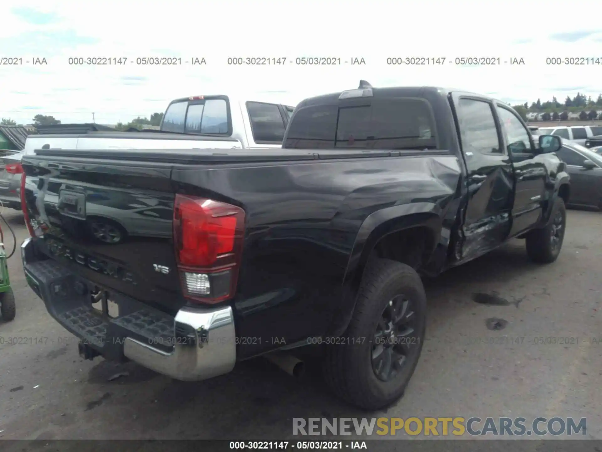 4 Фотография поврежденного автомобиля 3TMDZ5BN5LM090437 TOYOTA TACOMA 4WD 2020