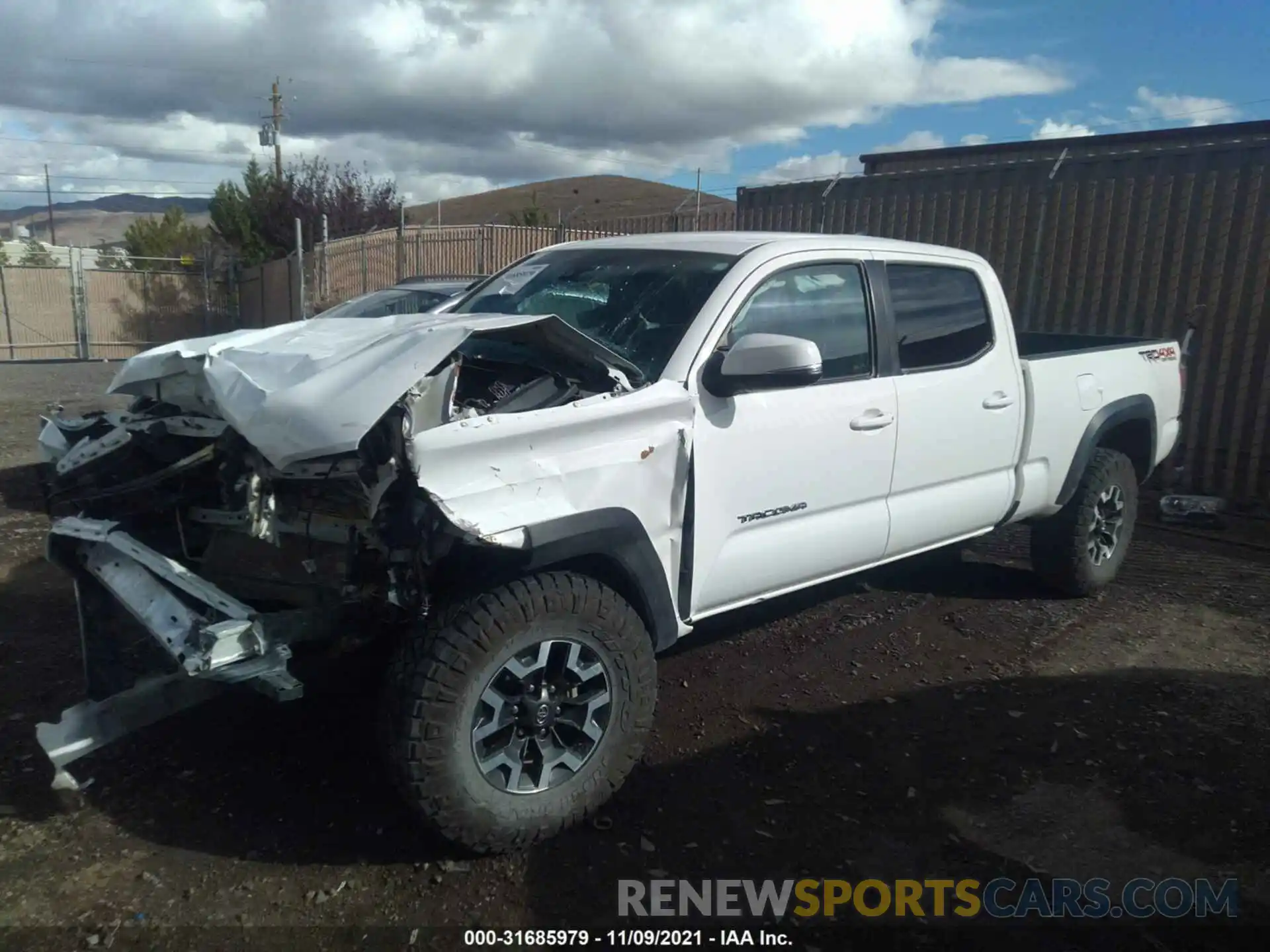 2 Photograph of a damaged car 3TMDZ5BN5LM092902 TOYOTA TACOMA 4WD 2020