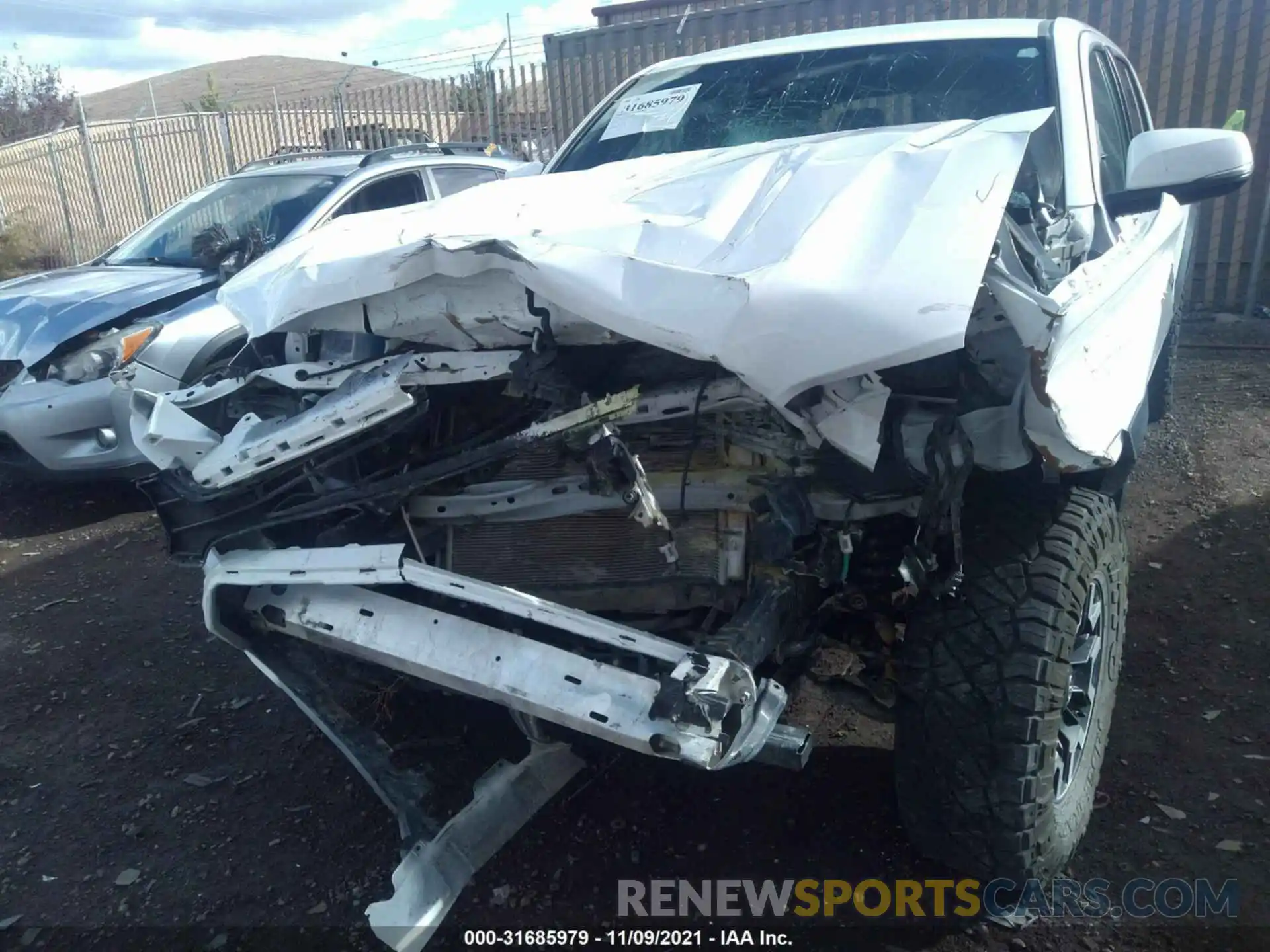 6 Photograph of a damaged car 3TMDZ5BN5LM092902 TOYOTA TACOMA 4WD 2020