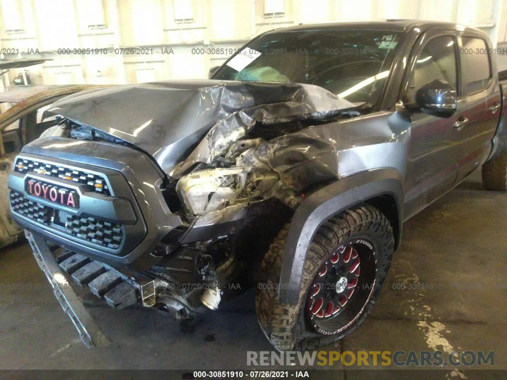 6 Photograph of a damaged car 3TMDZ5BN5LM092933 TOYOTA TACOMA 4WD 2020