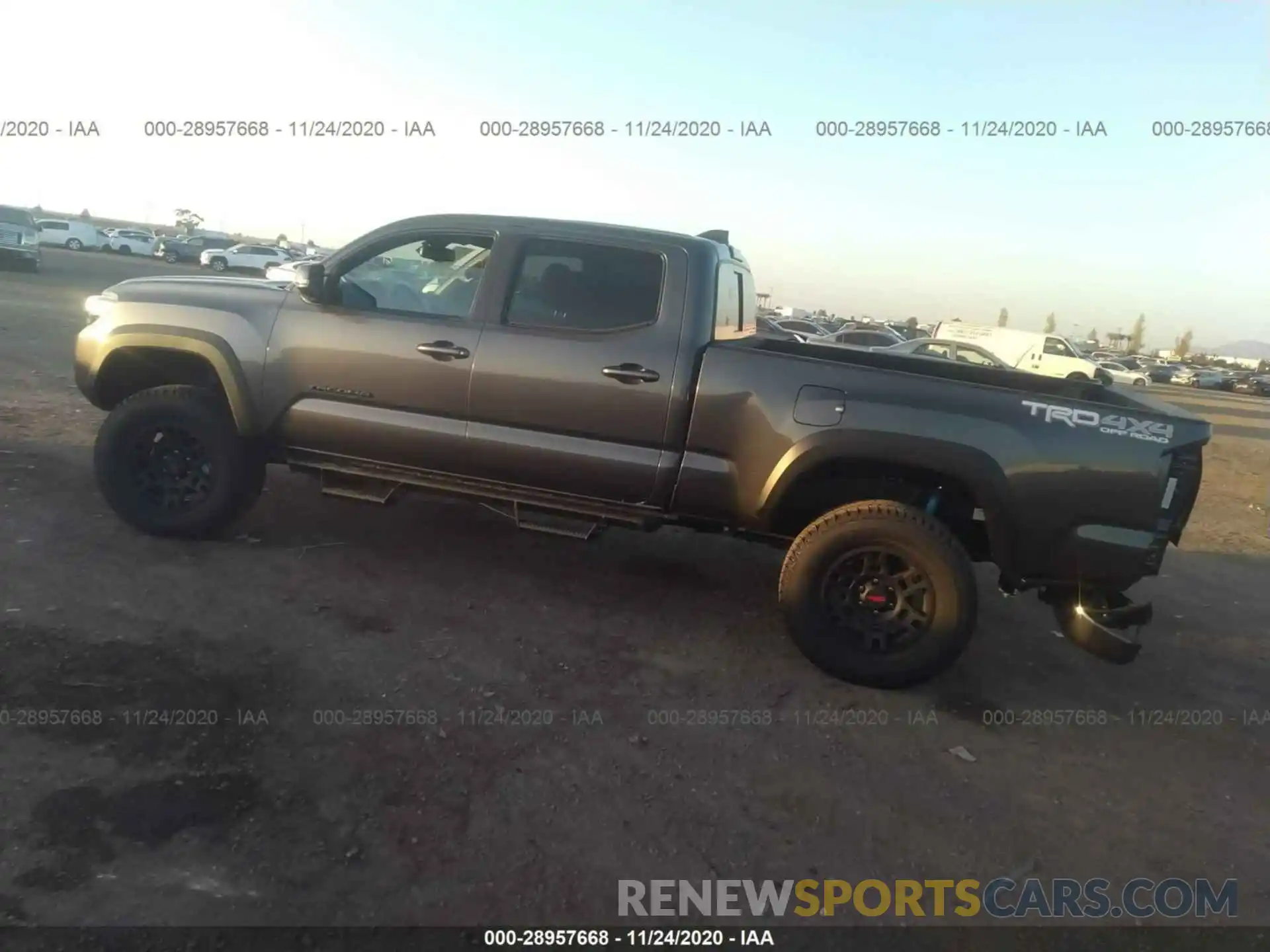 3 Photograph of a damaged car 3TMDZ5BN5LM094276 TOYOTA TACOMA 4WD 2020