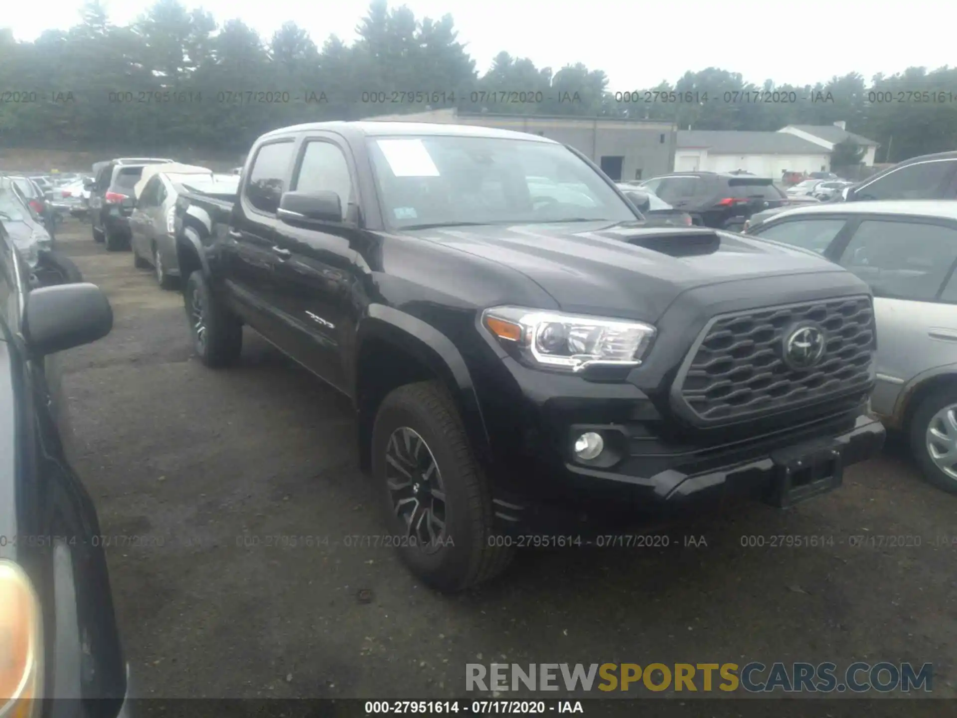 1 Photograph of a damaged car 3TMDZ5BN6LM085540 TOYOTA TACOMA 4WD 2020