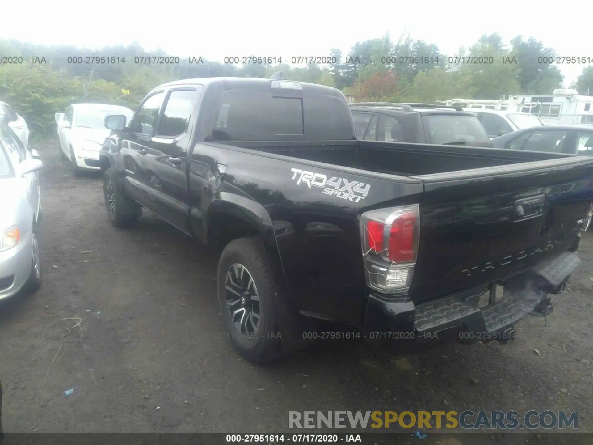 3 Photograph of a damaged car 3TMDZ5BN6LM085540 TOYOTA TACOMA 4WD 2020