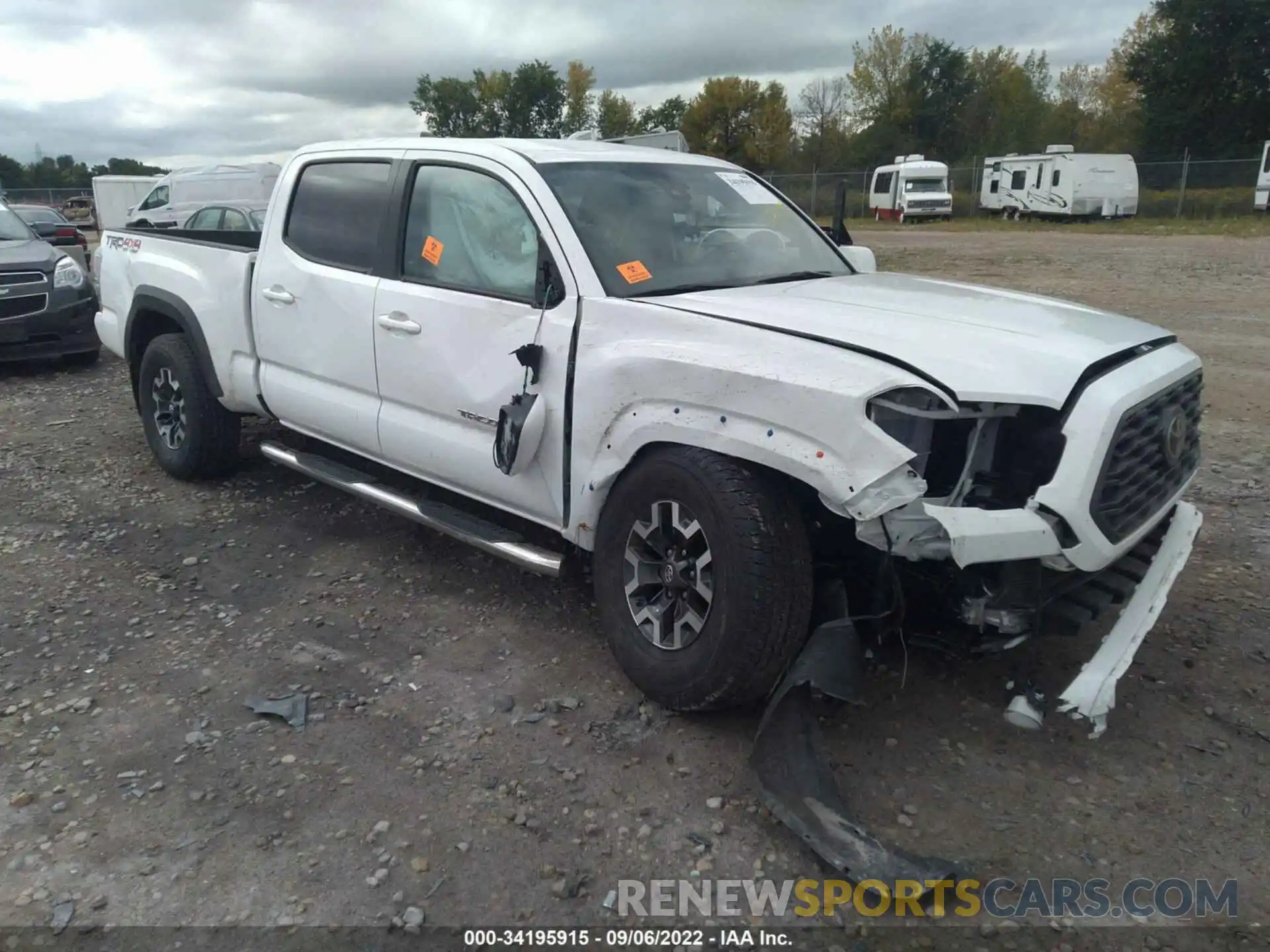 1 Фотография поврежденного автомобиля 3TMDZ5BN6LM086851 TOYOTA TACOMA 4WD 2020