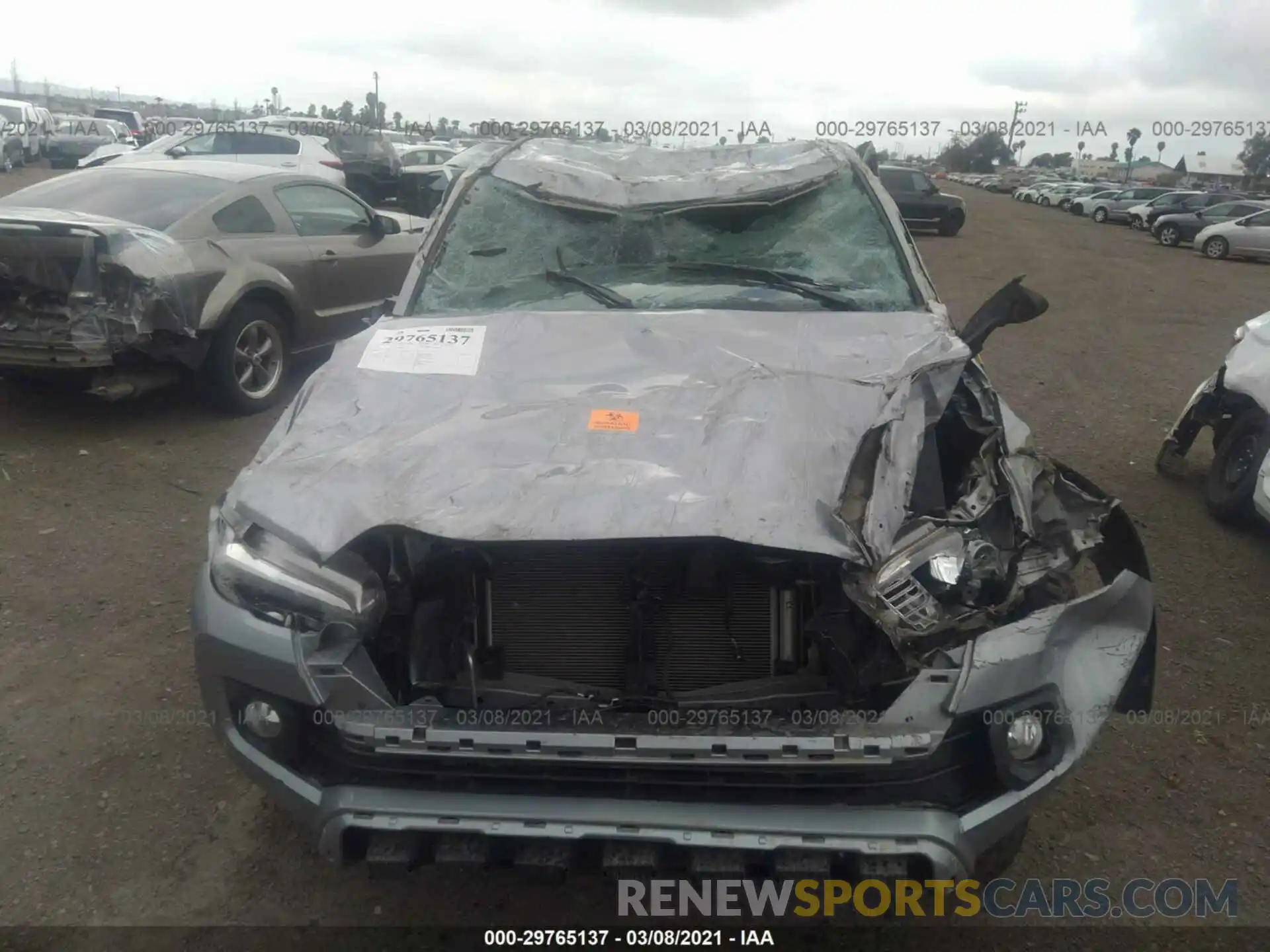 6 Photograph of a damaged car 3TMDZ5BN6LM098580 TOYOTA TACOMA 4WD 2020