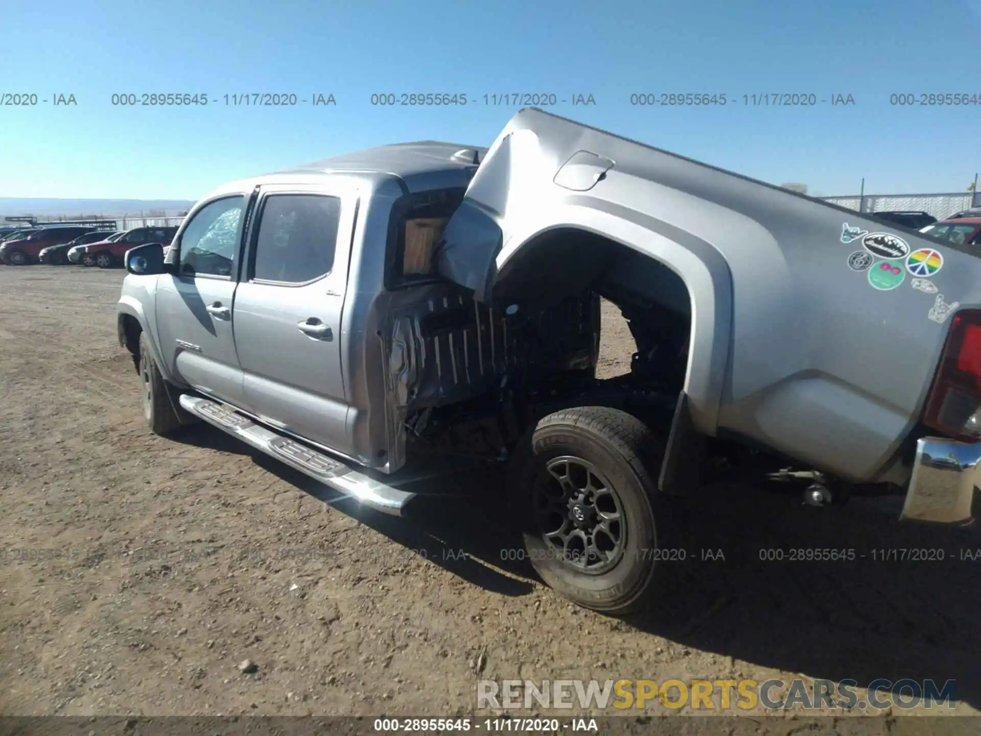 3 Фотография поврежденного автомобиля 3TMDZ5BN7LM088317 TOYOTA TACOMA 4WD 2020