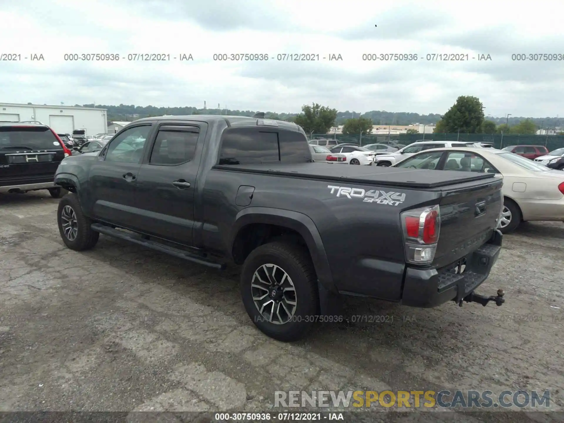 3 Photograph of a damaged car 3TMDZ5BN7LM096580 TOYOTA TACOMA 4WD 2020