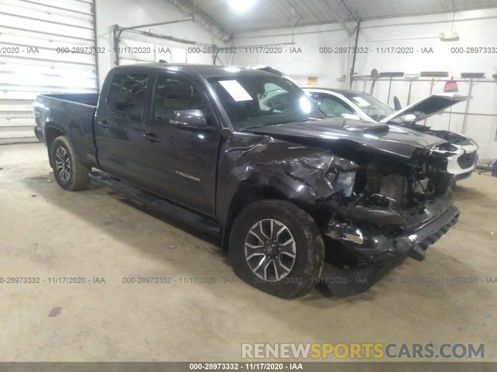 1 Photograph of a damaged car 3TMDZ5BN8LM080470 TOYOTA TACOMA 4WD 2020