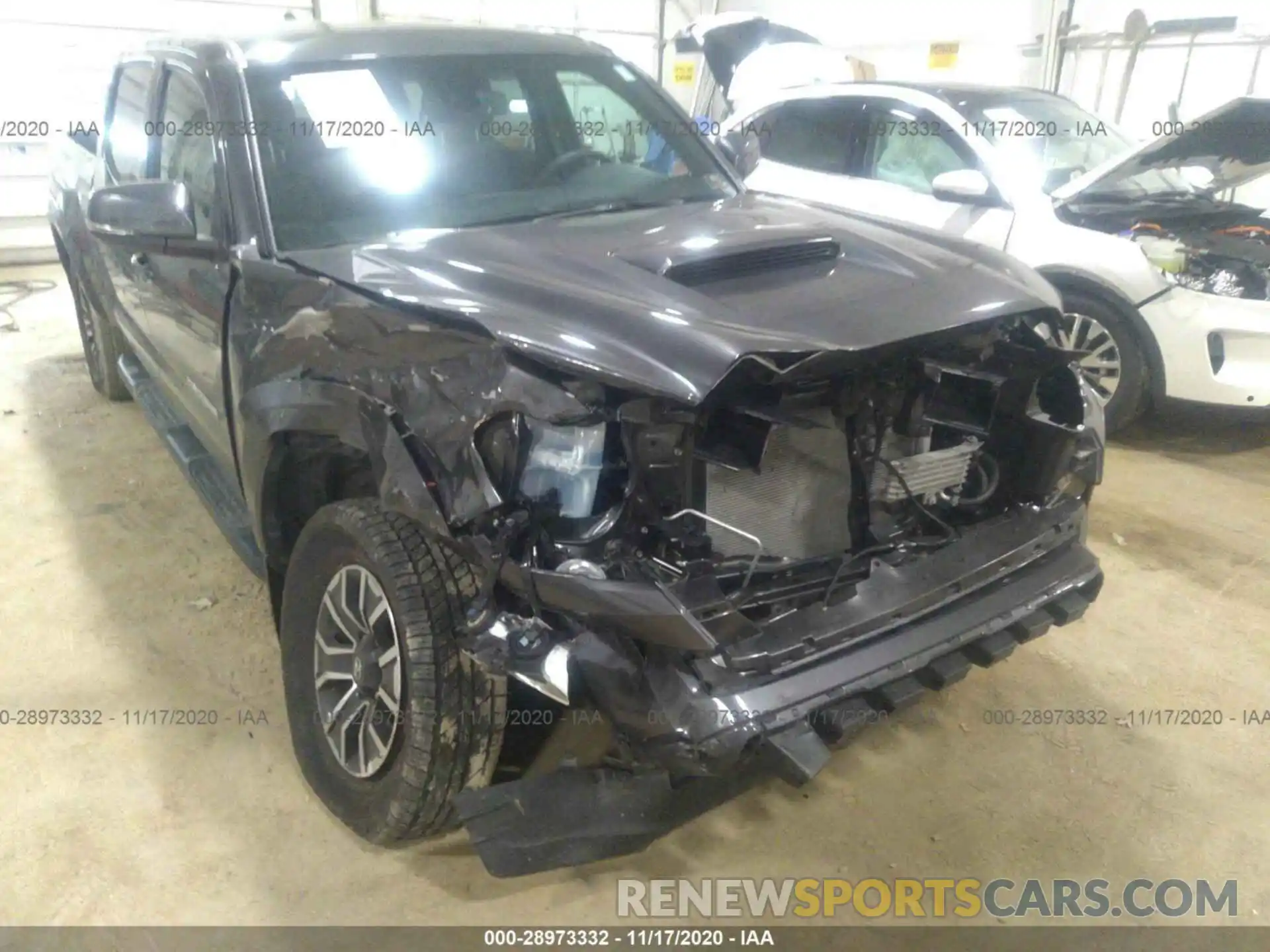 6 Photograph of a damaged car 3TMDZ5BN8LM080470 TOYOTA TACOMA 4WD 2020