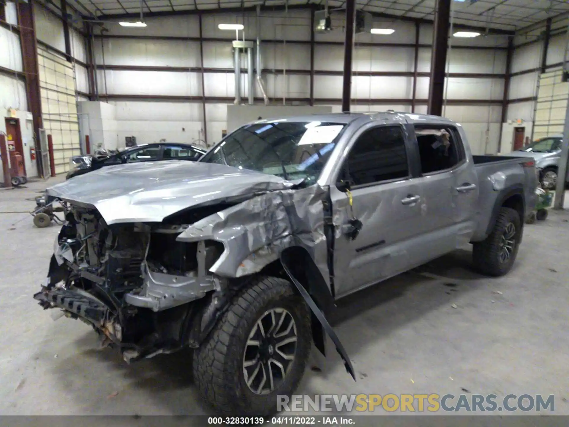 2 Photograph of a damaged car 3TMDZ5BN8LM083157 TOYOTA TACOMA 4WD 2020