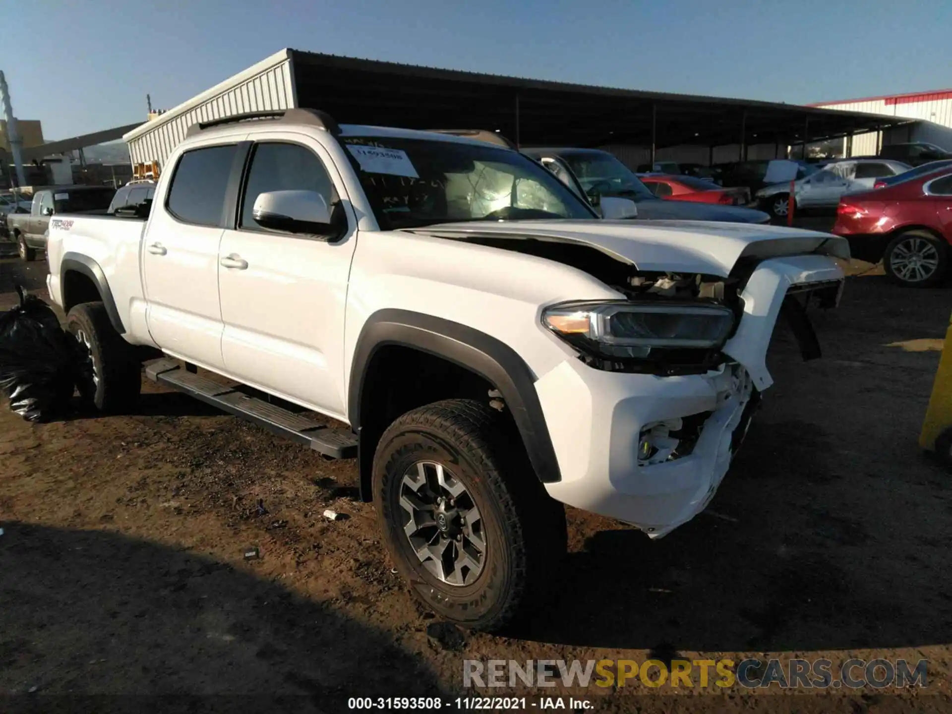 1 Photograph of a damaged car 3TMDZ5BN8LM083823 TOYOTA TACOMA 4WD 2020