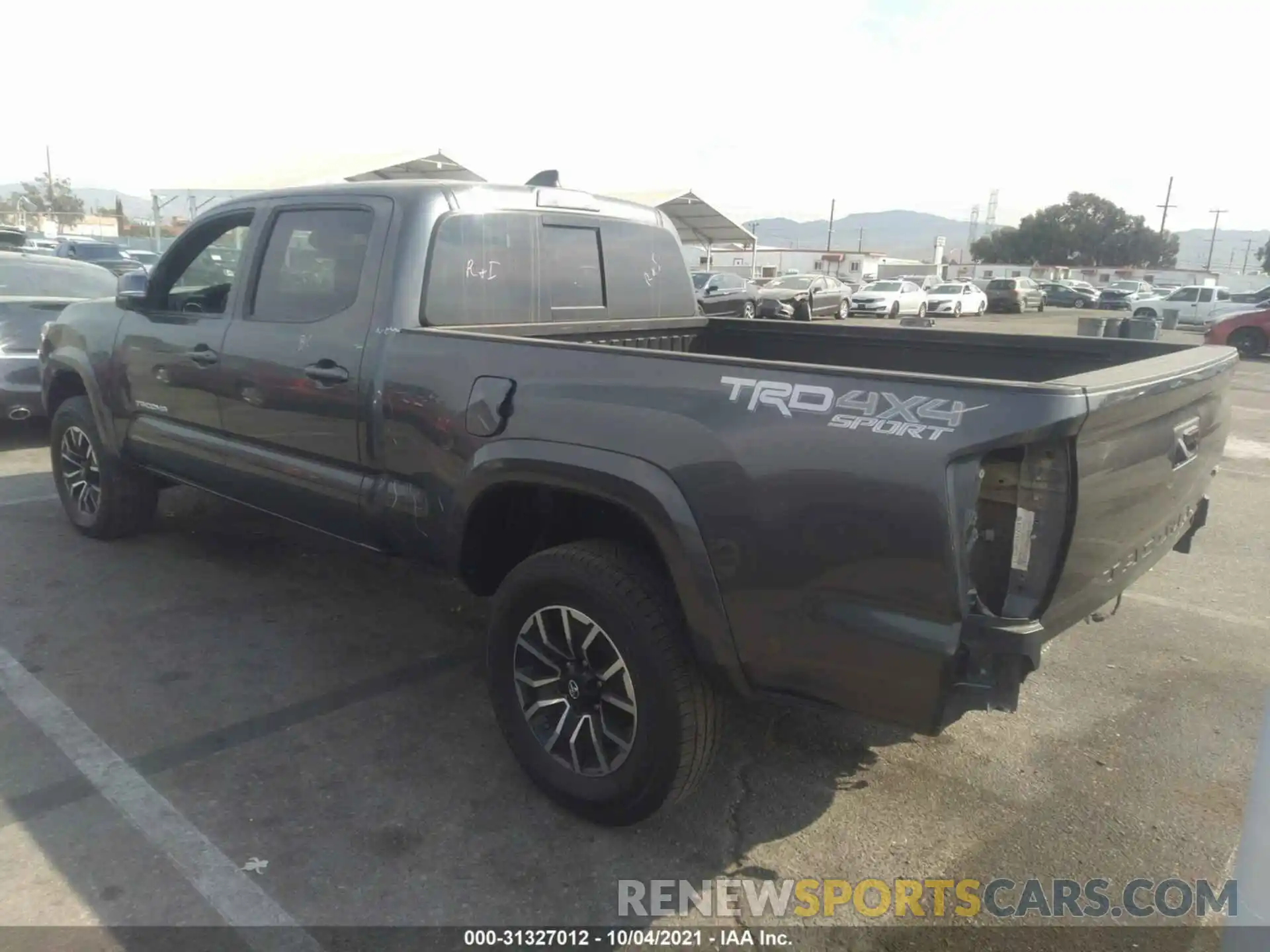 3 Photograph of a damaged car 3TMDZ5BN8LM096006 TOYOTA TACOMA 4WD 2020