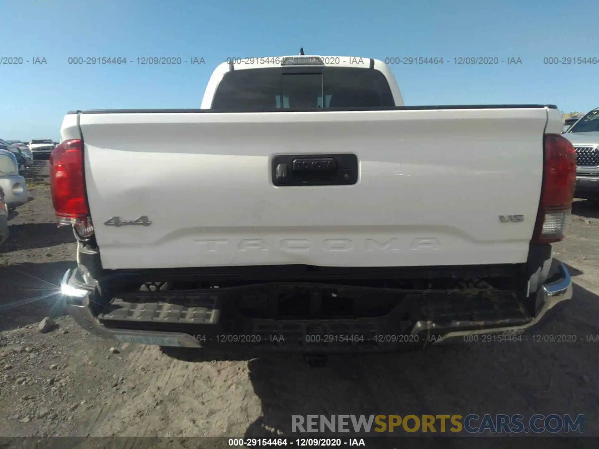 6 Photograph of a damaged car 3TMDZ5BN9LM086245 TOYOTA TACOMA 4WD 2020