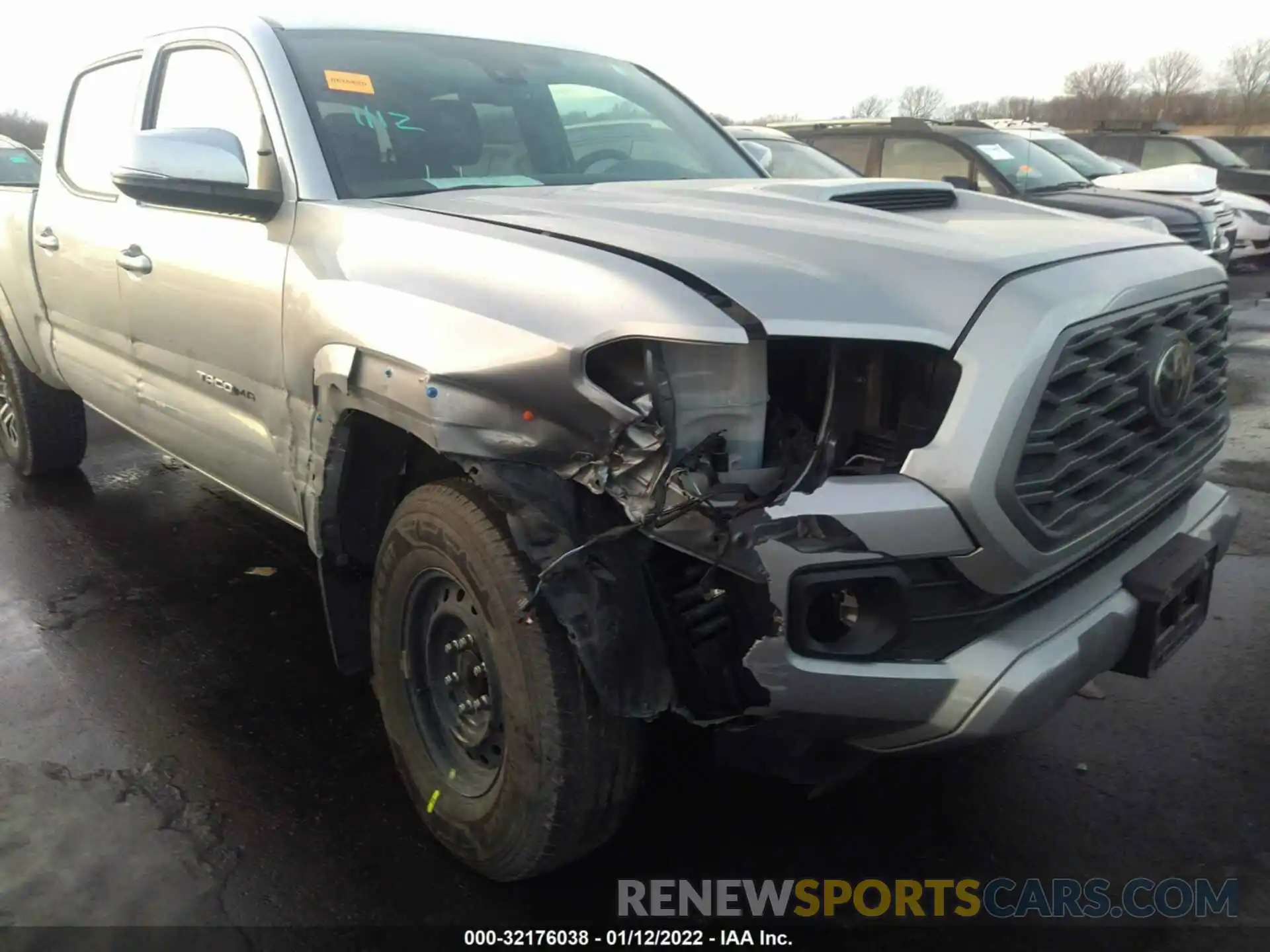 6 Photograph of a damaged car 3TMDZ5BN9LM090540 TOYOTA TACOMA 4WD 2020