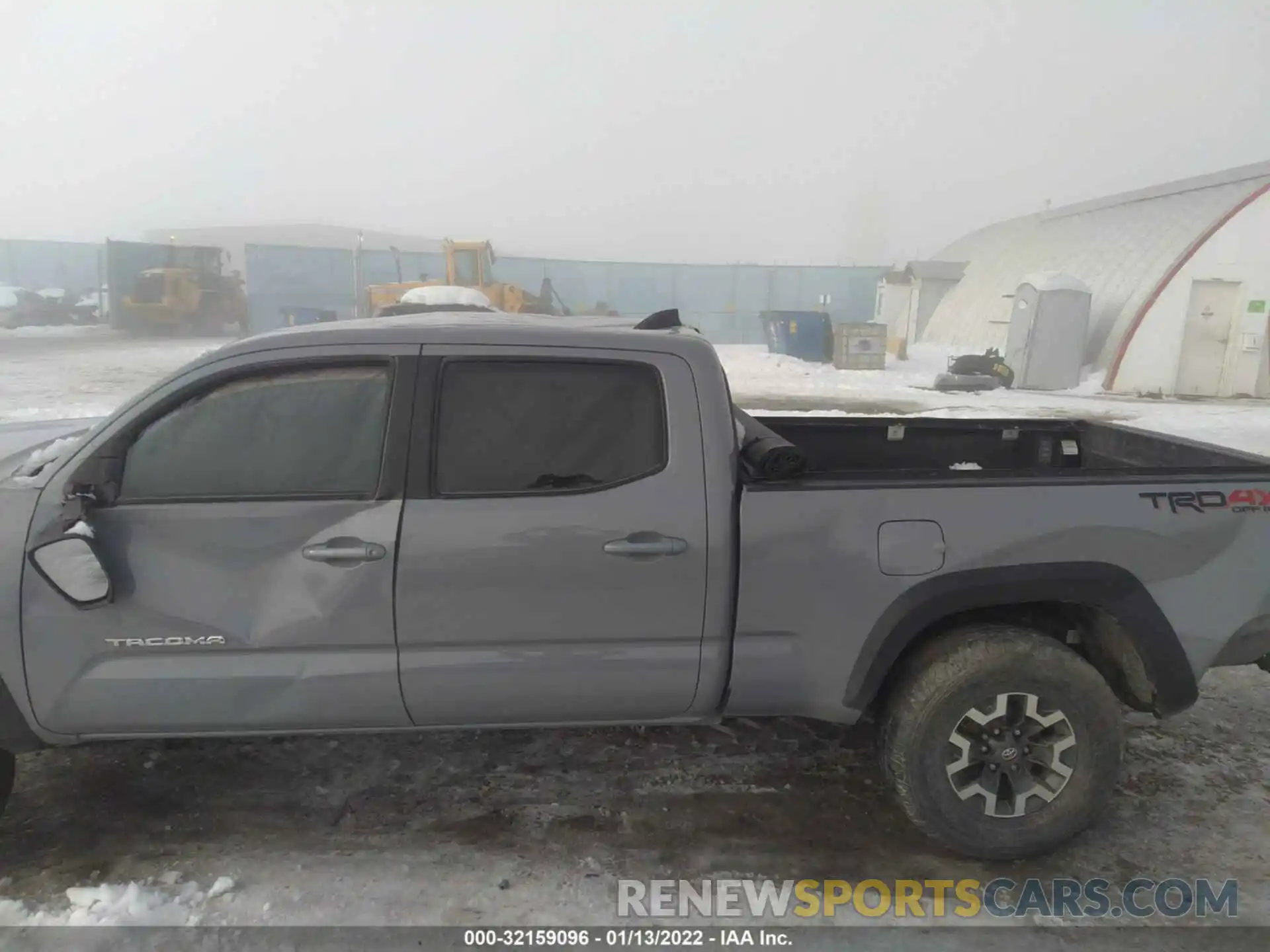 6 Photograph of a damaged car 3TMDZ5BN9LM094247 TOYOTA TACOMA 4WD 2020