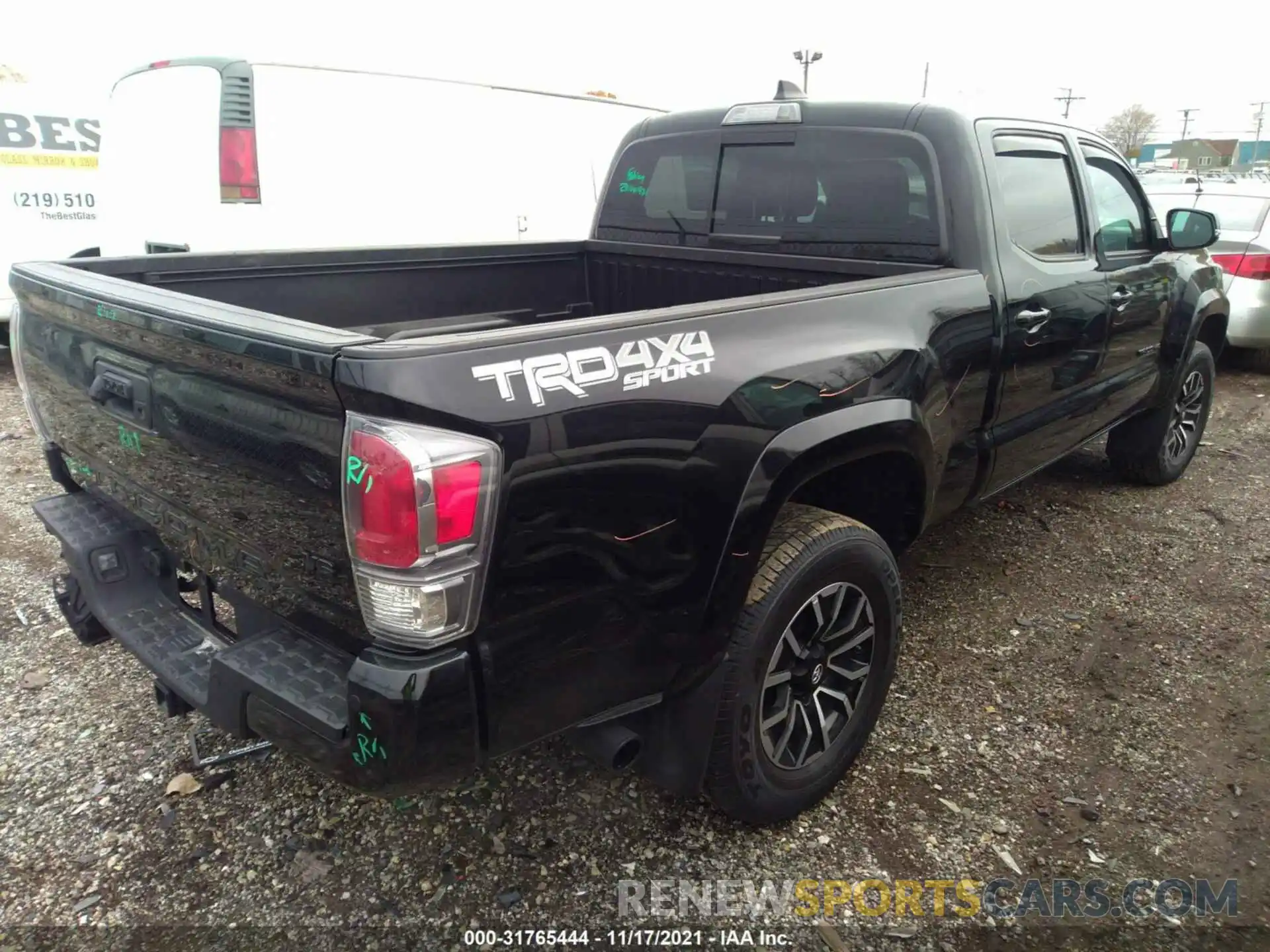 4 Photograph of a damaged car 3TMDZ5BNXLM084648 TOYOTA TACOMA 4WD 2020