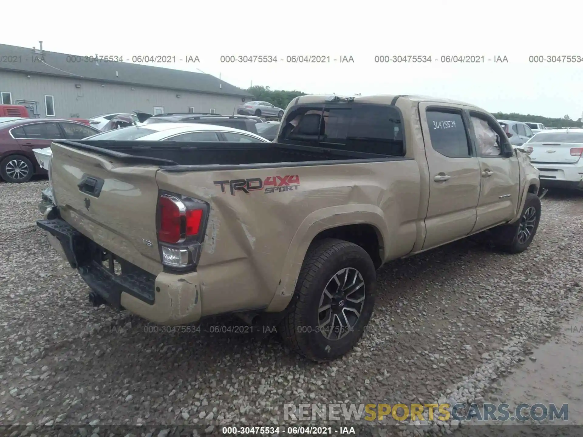 4 Photograph of a damaged car 3TMDZ5BNXLM090014 TOYOTA TACOMA 4WD 2020