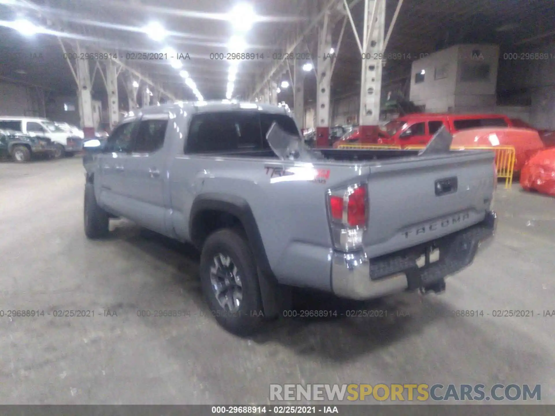 3 Photograph of a damaged car 3TMDZ5BNXLM096525 TOYOTA TACOMA 4WD 2020