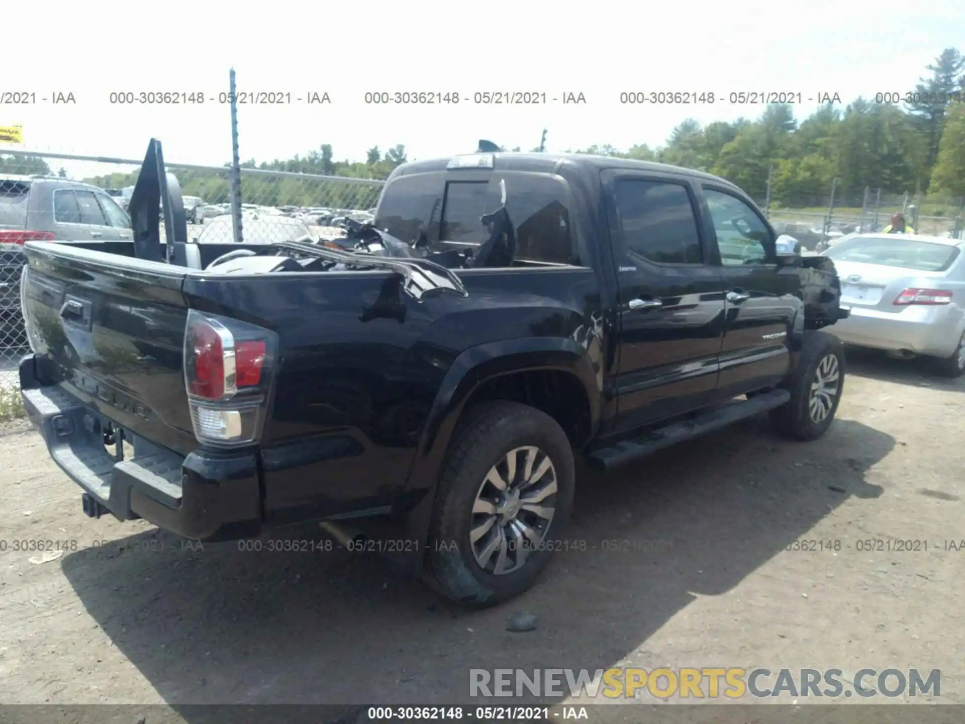 4 Photograph of a damaged car 3TMGZ5AN2LM335855 TOYOTA TACOMA 4WD 2020