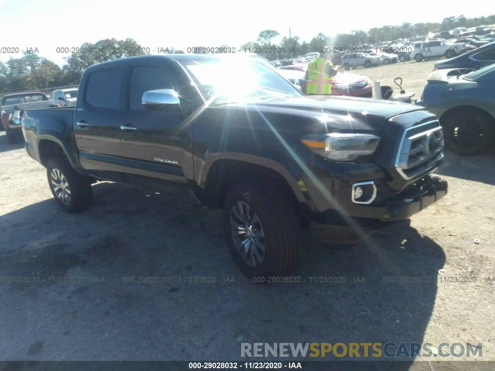 1 Photograph of a damaged car 3TMGZ5AN2LM353644 TOYOTA TACOMA 4WD 2020