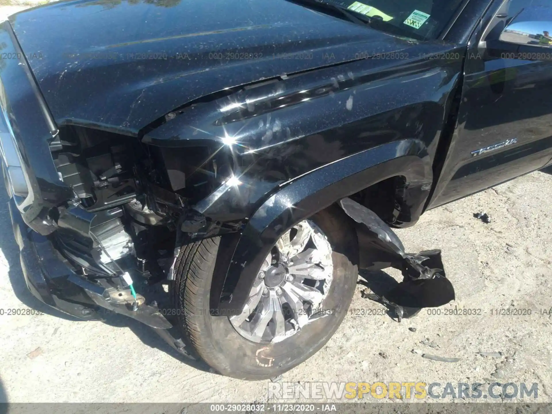 6 Photograph of a damaged car 3TMGZ5AN2LM353644 TOYOTA TACOMA 4WD 2020