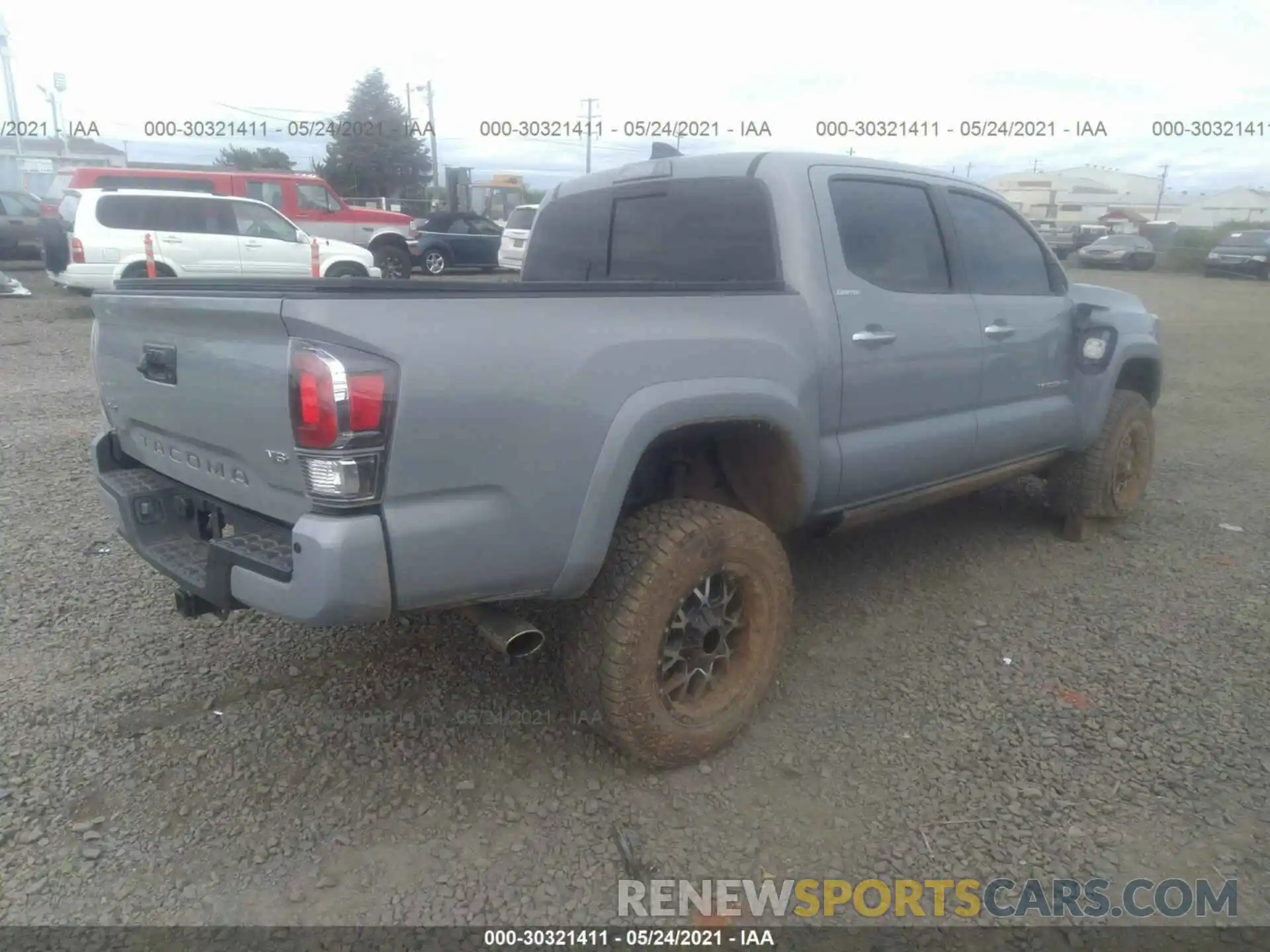 4 Фотография поврежденного автомобиля 3TMGZ5AN2LM355037 TOYOTA TACOMA 4WD 2020