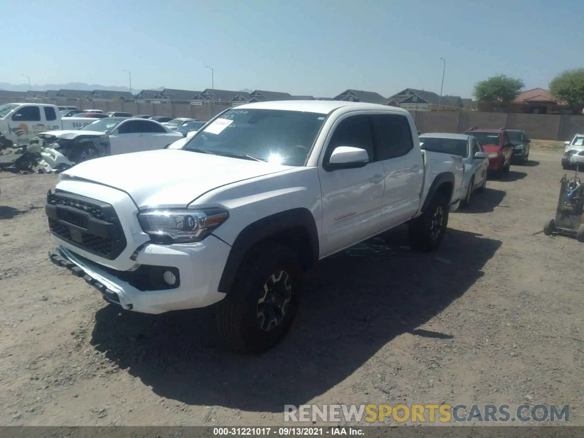 2 Photograph of a damaged car 3TYCZ5AN5LT007316 TOYOTA TACOMA 4WD 2020