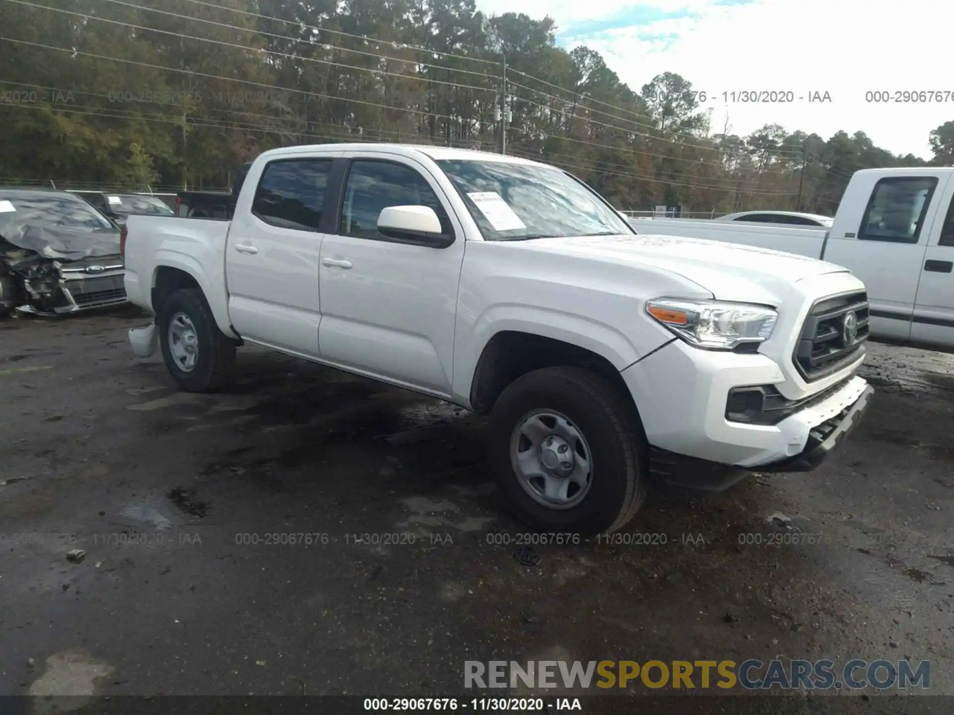 1 Photograph of a damaged car 3TYCZ5AN8LT003163 TOYOTA TACOMA 4WD 2020