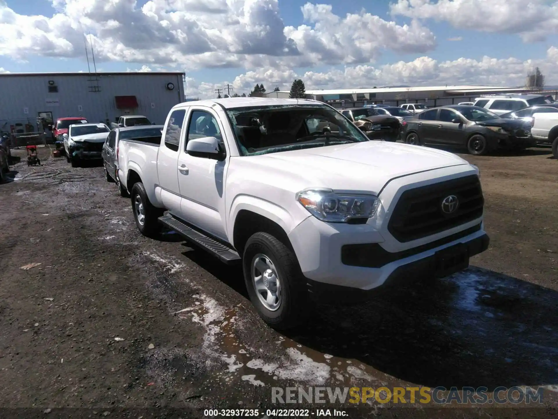 1 Photograph of a damaged car 3TYSX5EN2LT001260 TOYOTA TACOMA 4WD 2020